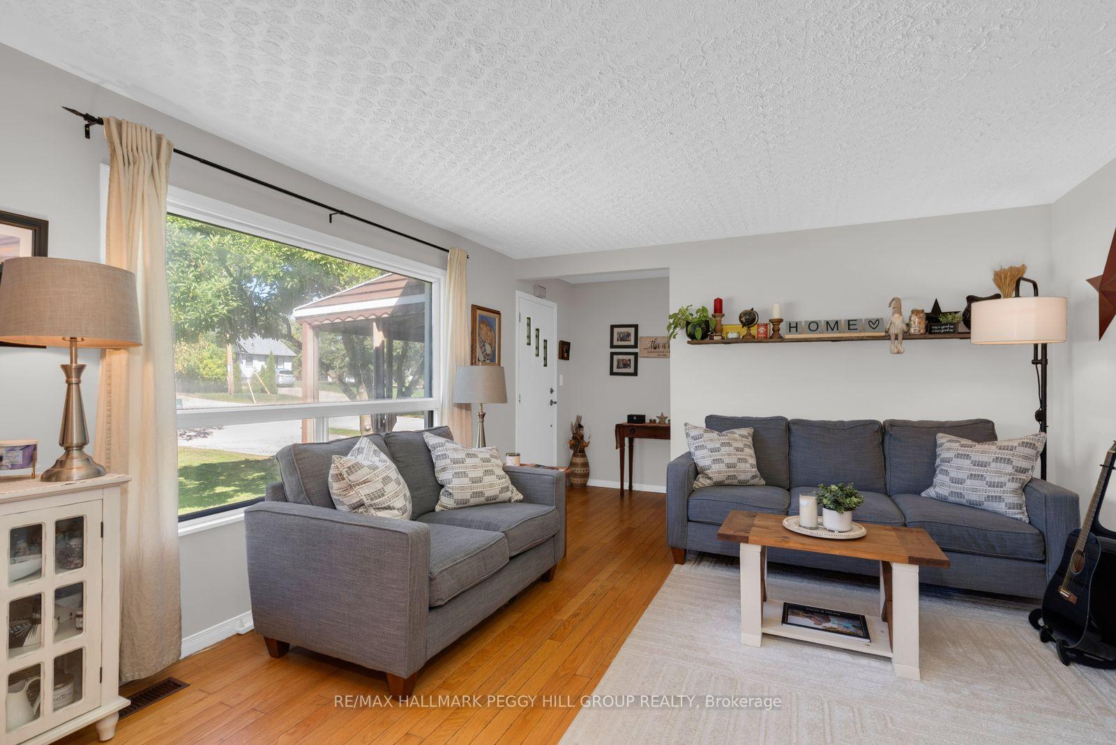 Photo 7 of 17 Faris Avenue, King, Nobleton — HOMEH