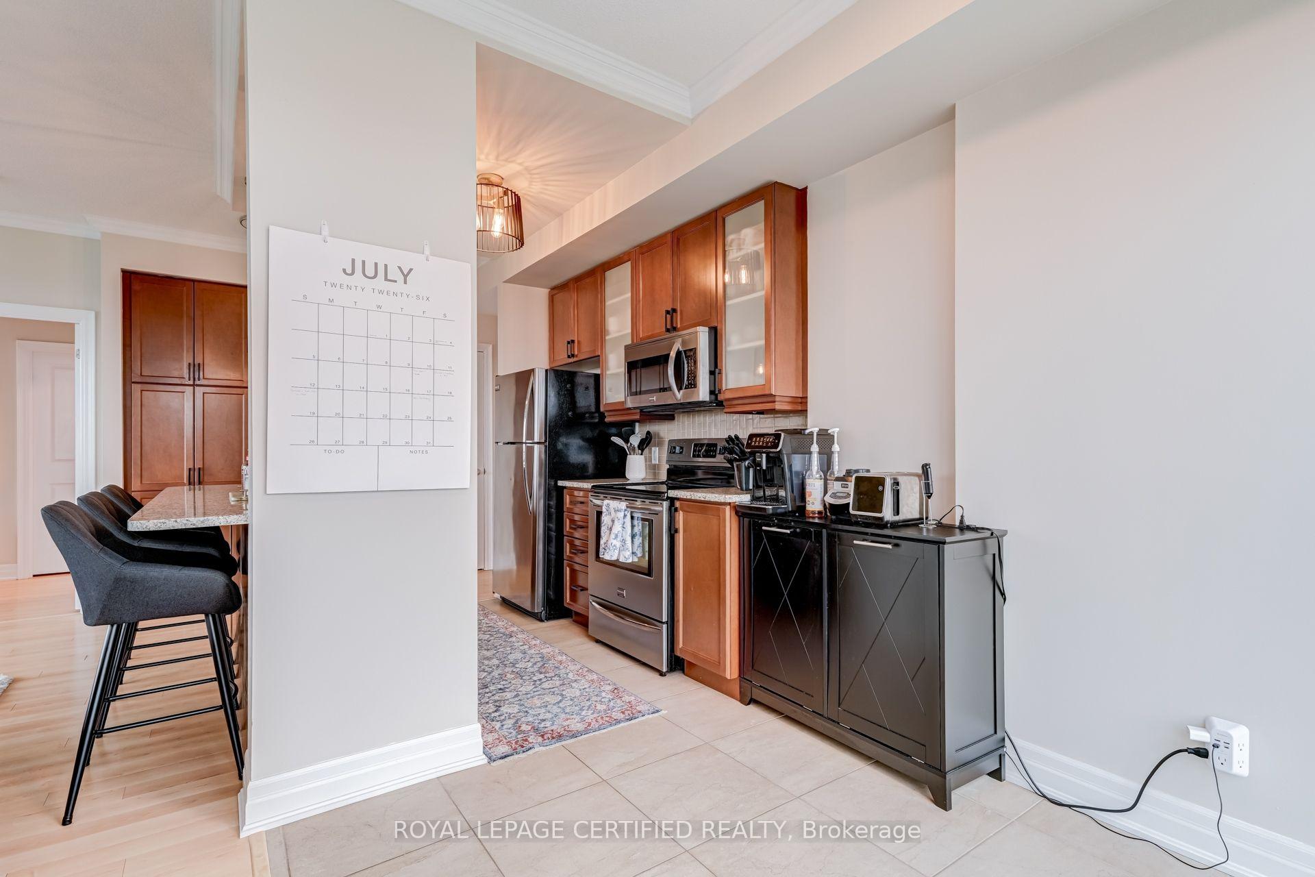 Photo 14 of Unit 1806, 100 John Street, Brampton, Downtown Brampton — HOMEH
