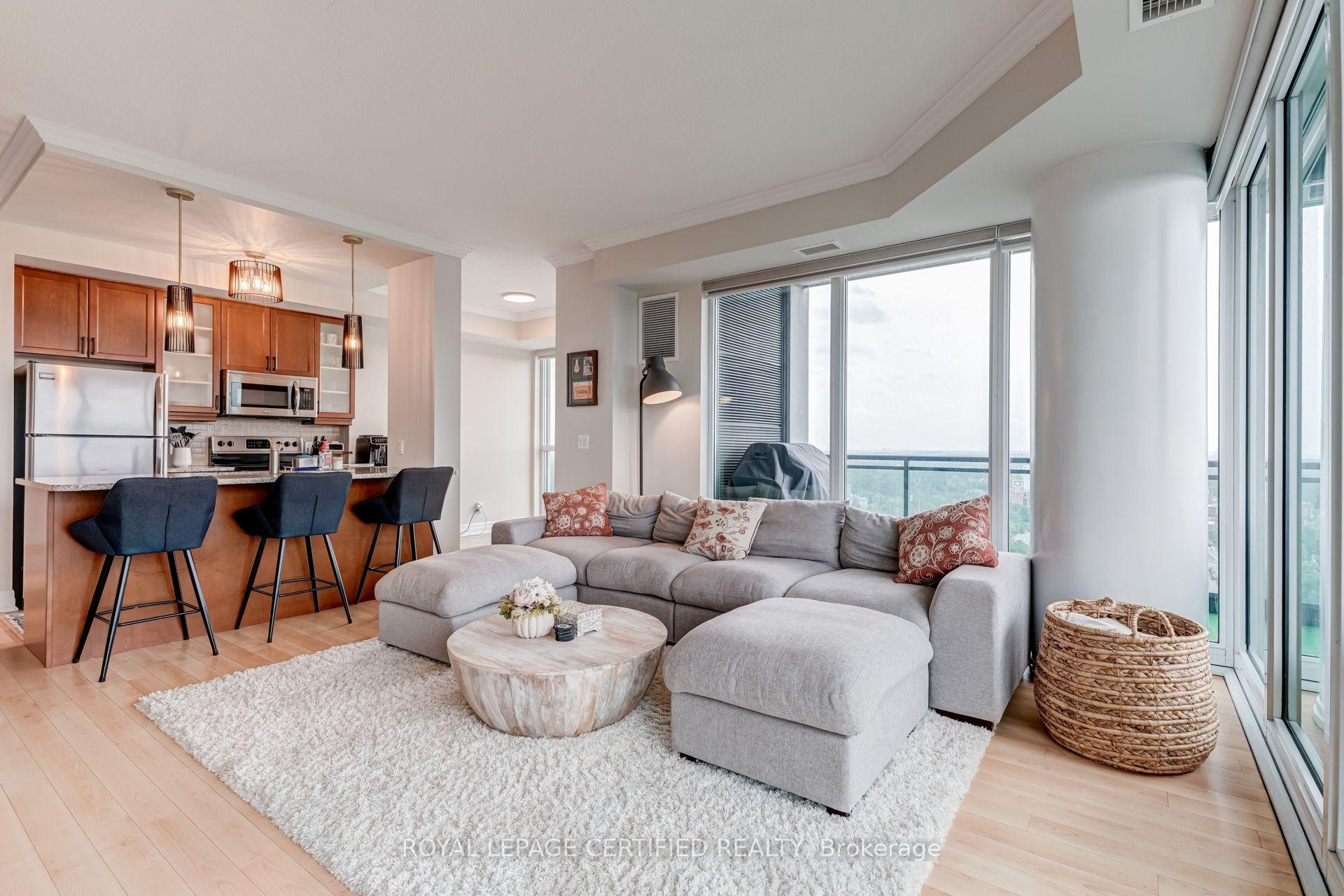 Photo 16 of Unit 1806, 100 John Street, Brampton, Downtown Brampton — HOMEH