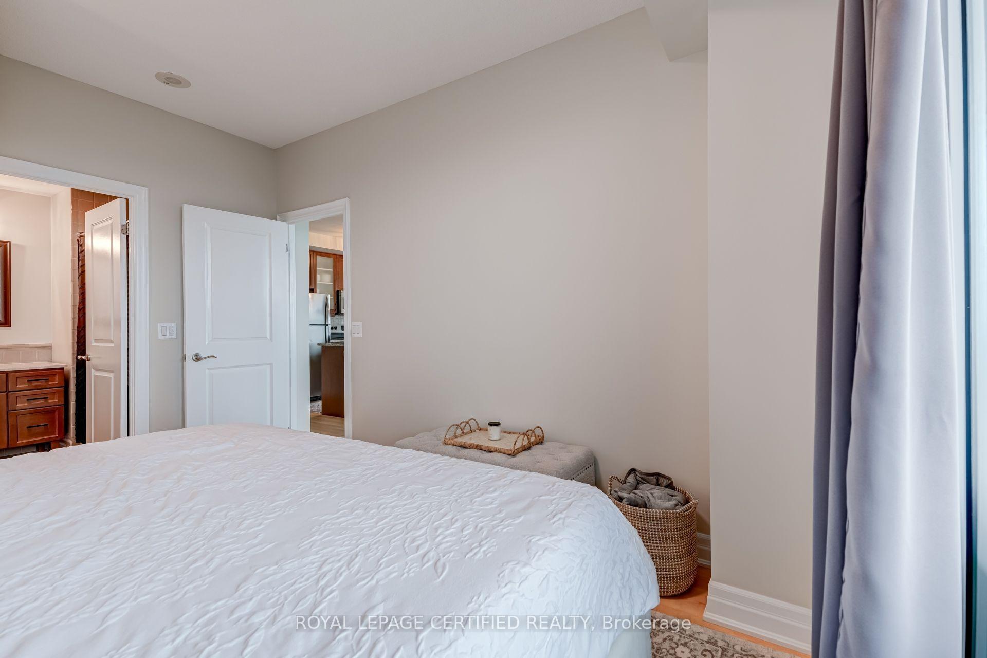 Photo 19 of Unit 1806, 100 John Street, Brampton, Downtown Brampton — HOMEH