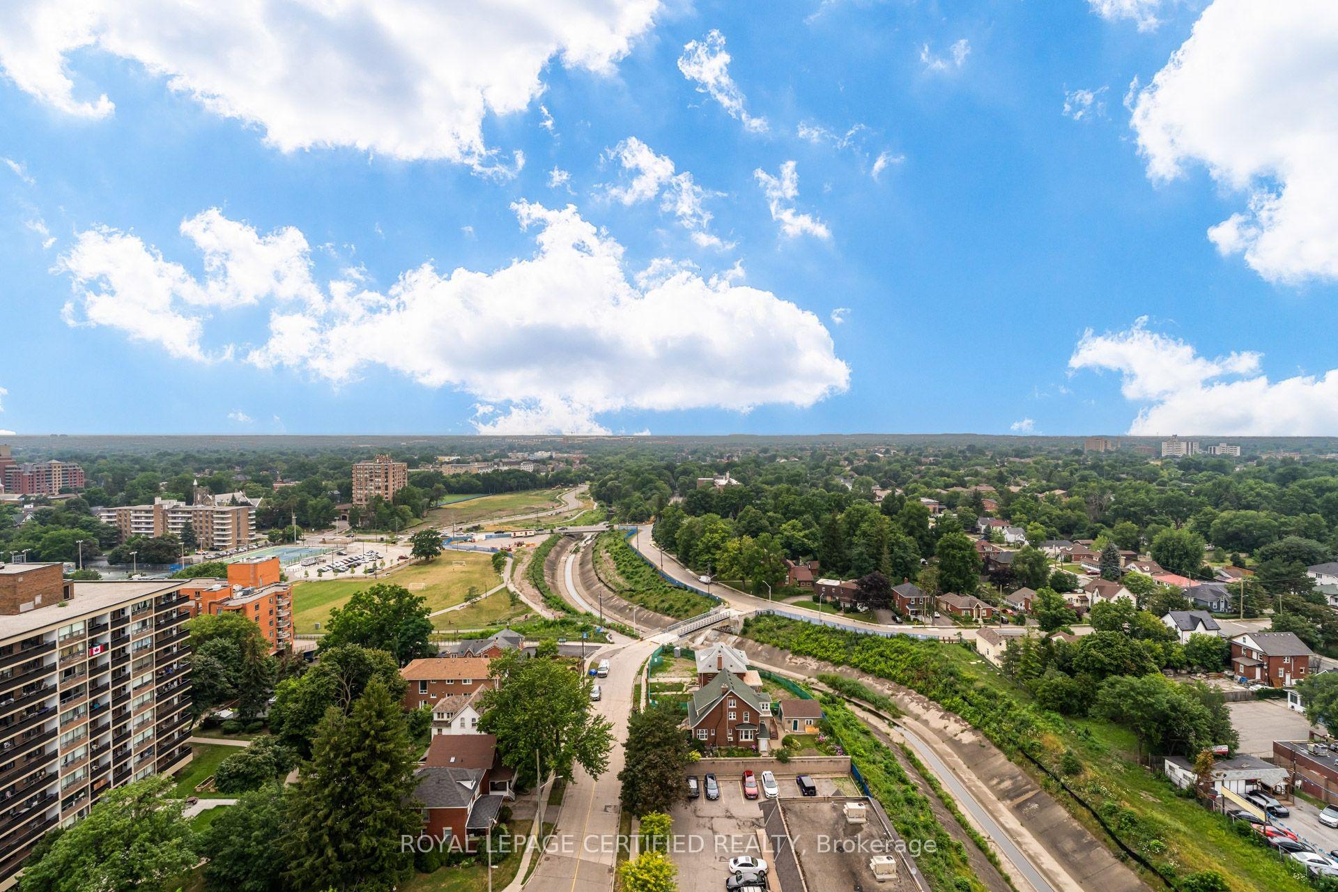 Photo 33 of Unit 1806, 100 John Street, Brampton, Downtown Brampton — HOMEH