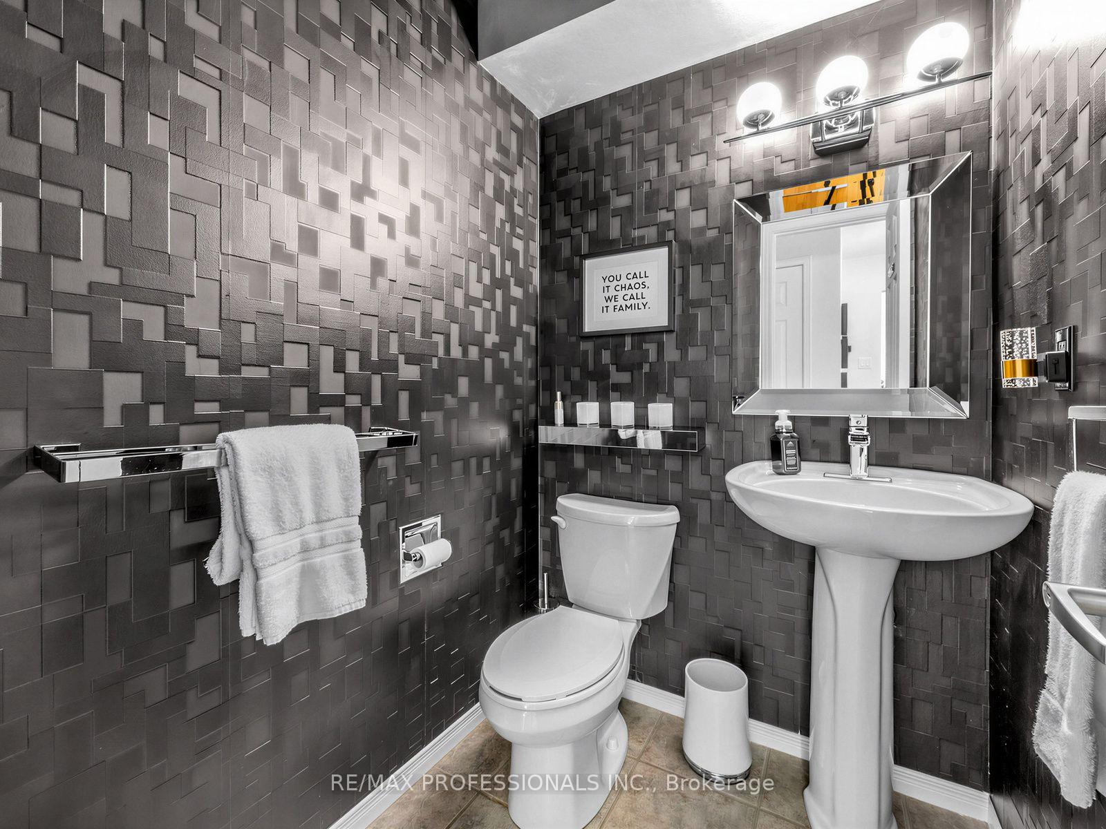 Photo 18 of 1025 Moorelands Crescent, Pickering, Rosebank — HOMEH
