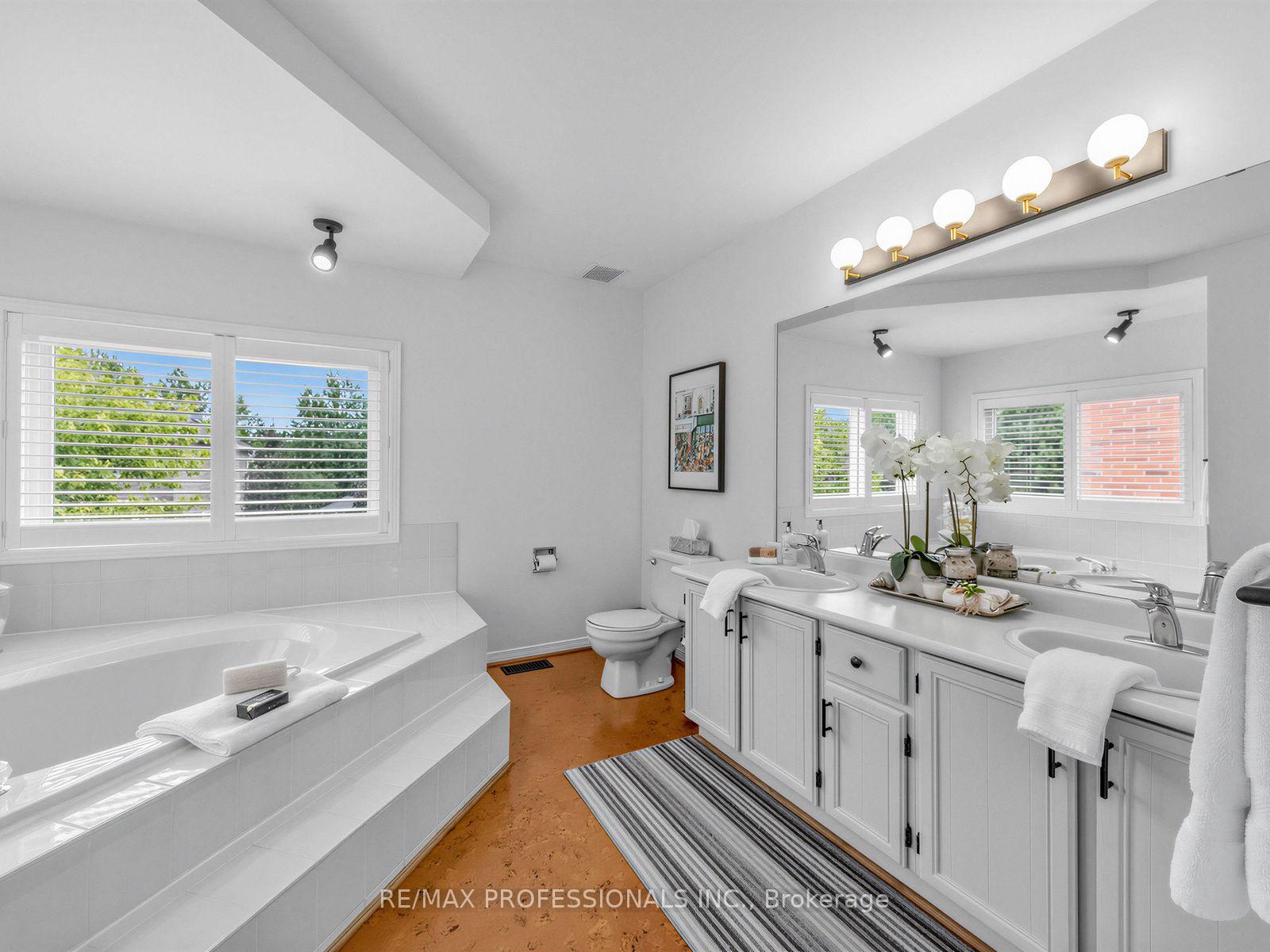Photo 21 of 1025 Moorelands Crescent, Pickering, Rosebank — HOMEH