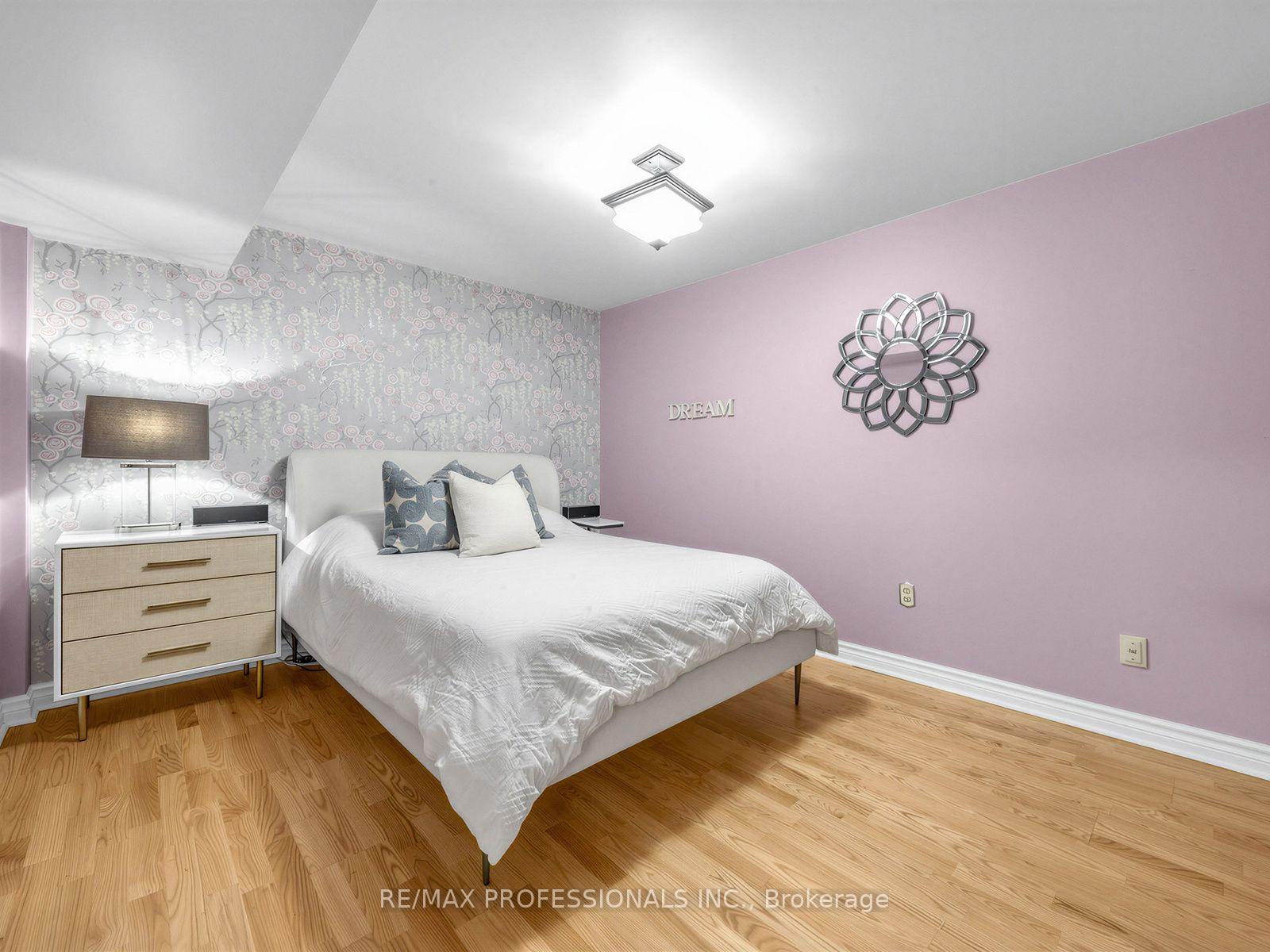 Photo 32 of 1025 Moorelands Crescent, Pickering, Rosebank — HOMEH