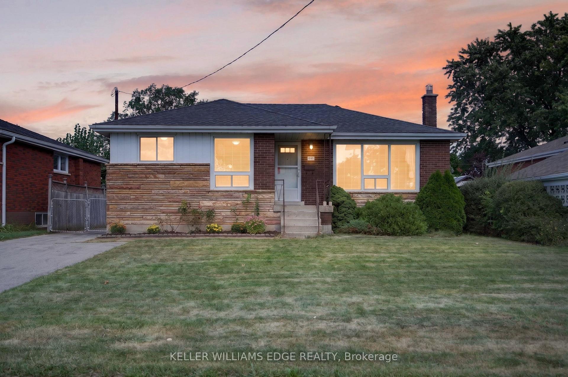 Photo 1 of 1101 Mohawk Road E, Hamilton, Huntington — HOMEH