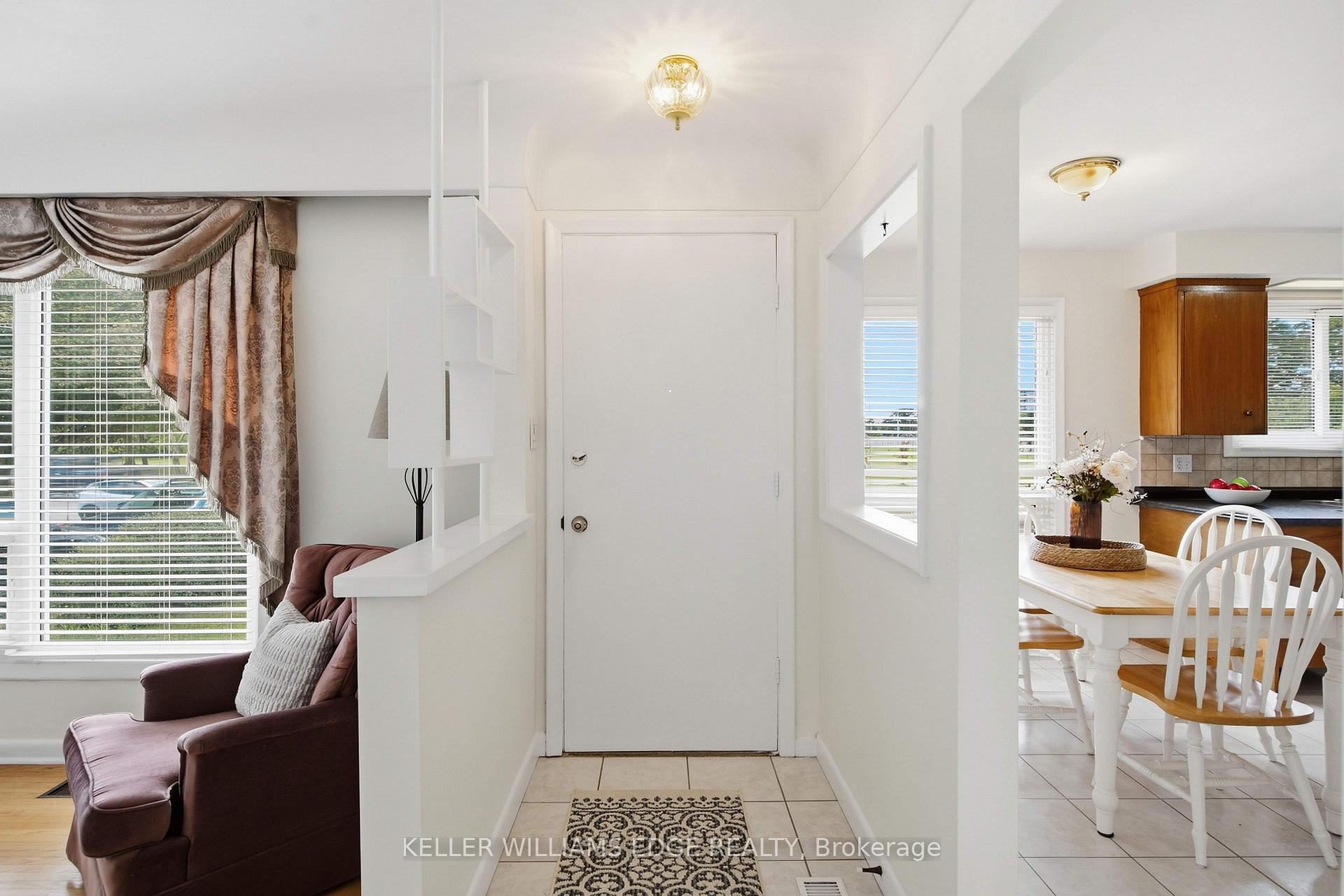 Photo 6 of 1101 Mohawk Road E, Hamilton, Huntington — HOMEH
