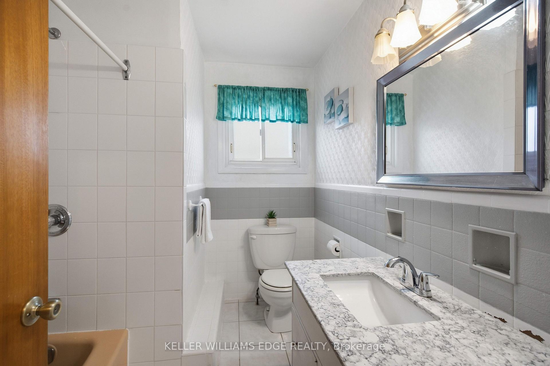 Photo 22 of 1101 Mohawk Road E, Hamilton, Huntington — HOMEH