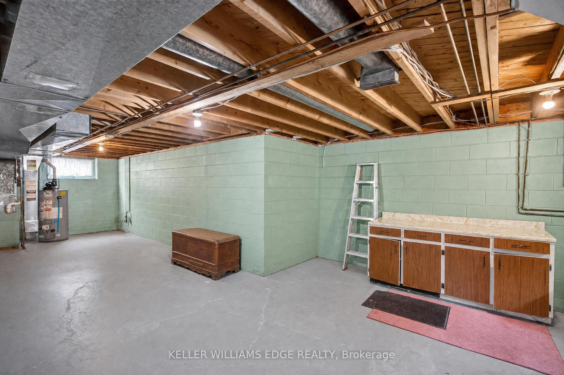 Photo 31 of 1101 Mohawk Road E, Hamilton, Huntington — HOMEH