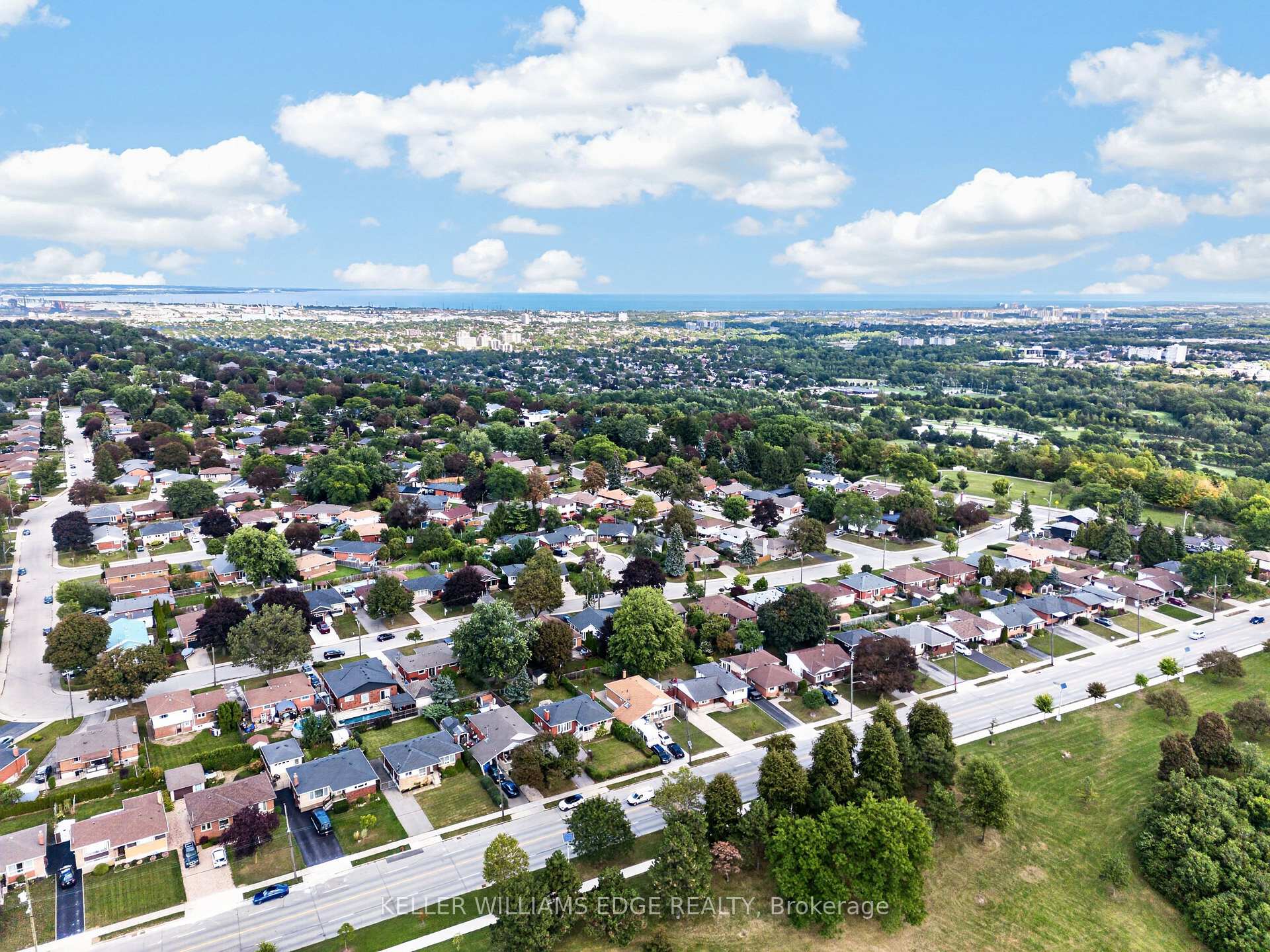 Photo 42 of 1101 Mohawk Road E, Hamilton, Huntington — HOMEH