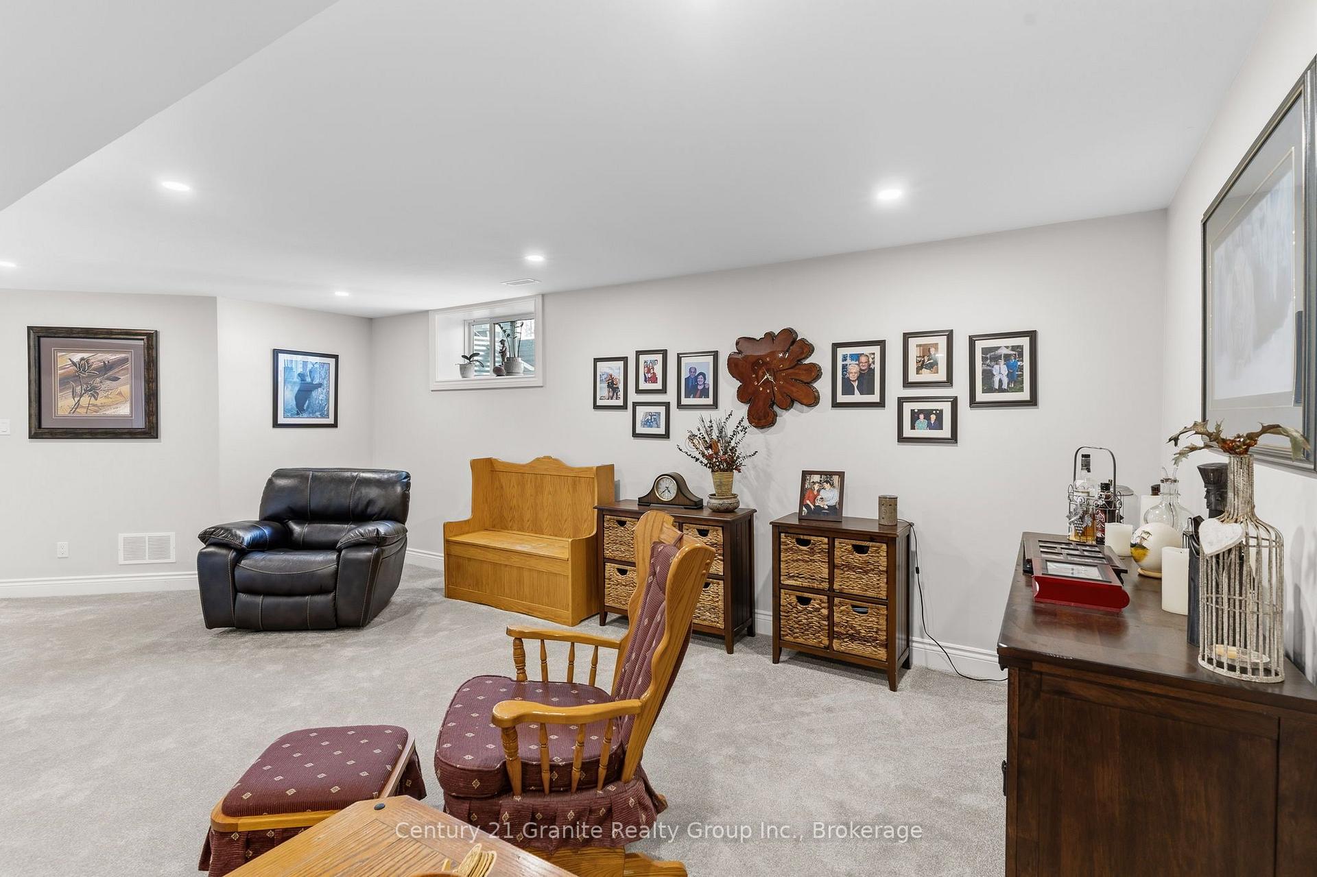 Photo 21 of 39 Windover Drive, Minden Hills, Lutterworth — HOMEH