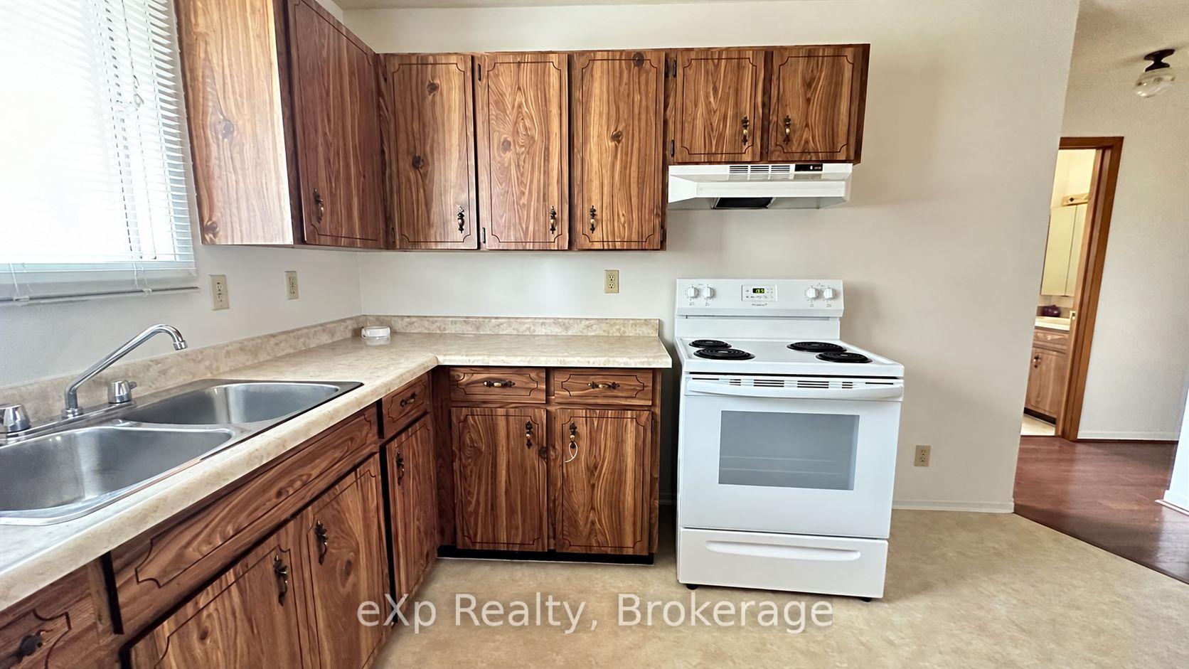 Photo 5 of Unit Unit 1, 91 Herman Street, Quinte West, Trenton Ward — HOMEH