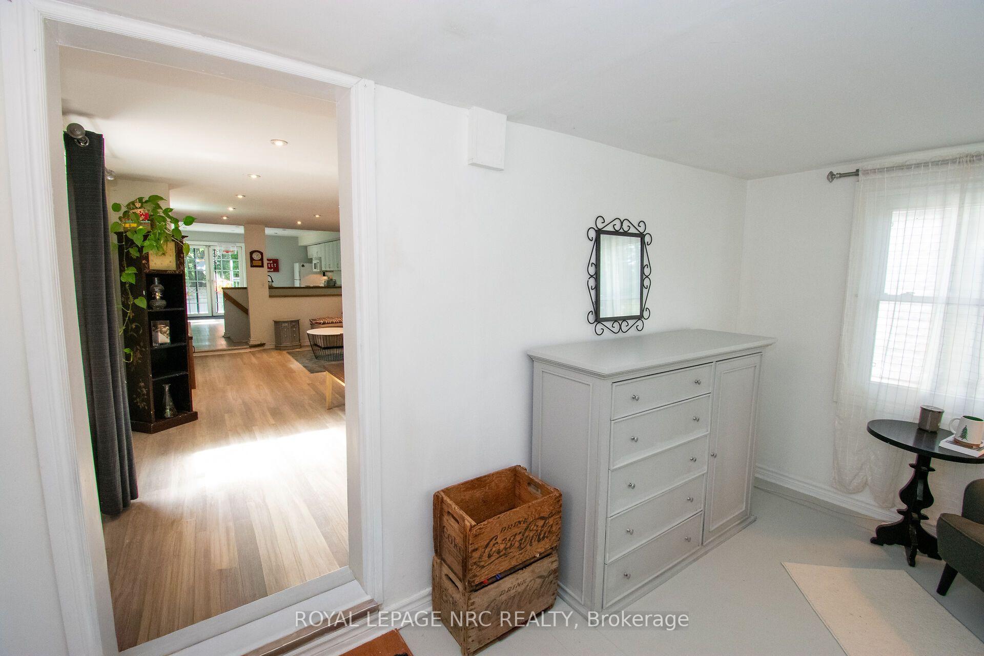 Photo 5 of 199 York Street, St. Catharines, Haig — HOMEH