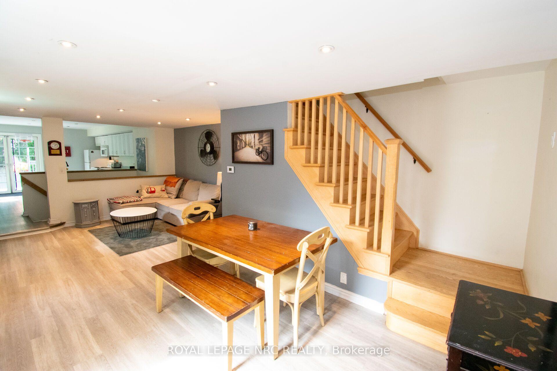 Photo 6 of 199 York Street, St. Catharines, Haig — HOMEH