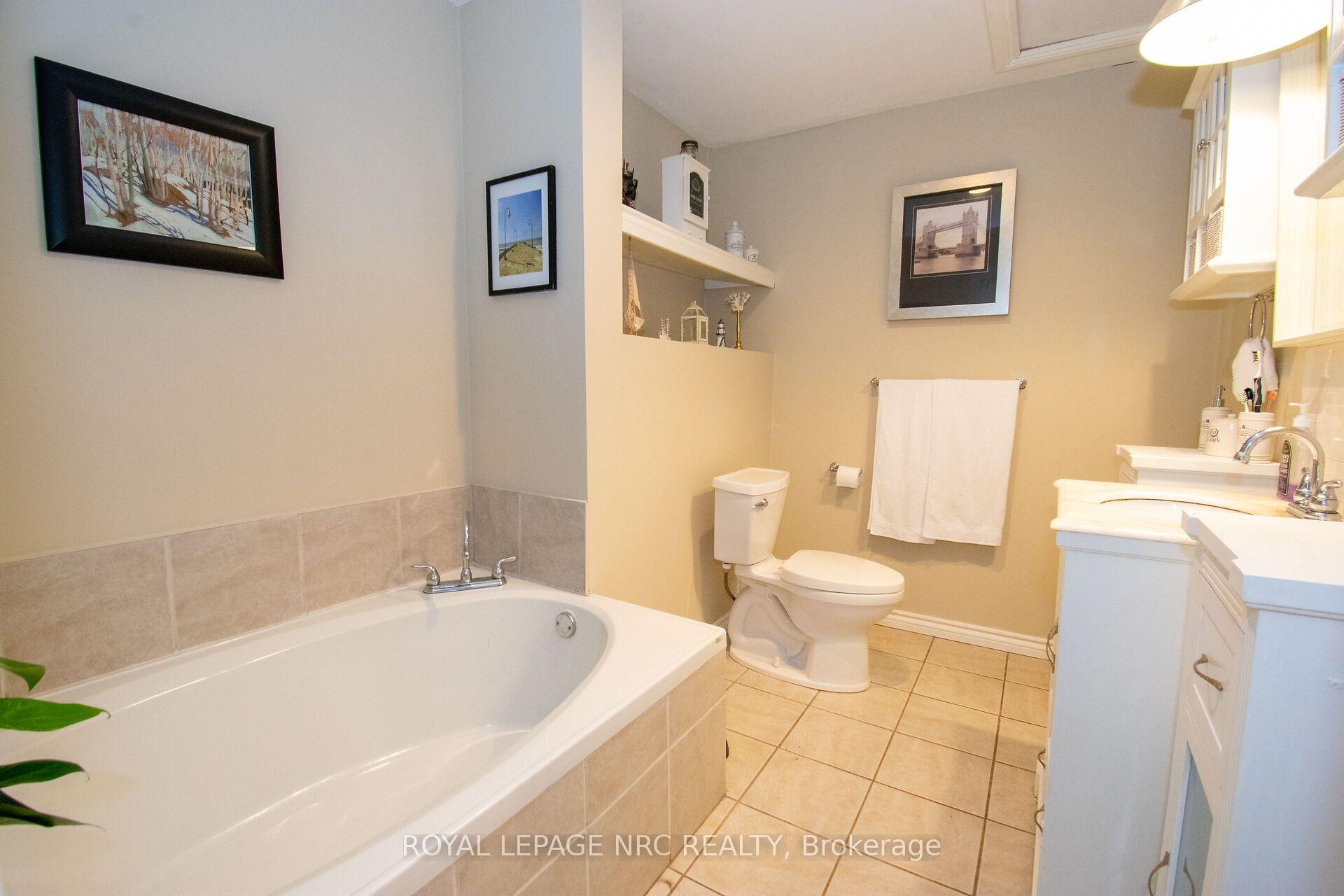 Photo 32 of 199 York Street, St. Catharines, Haig — HOMEH