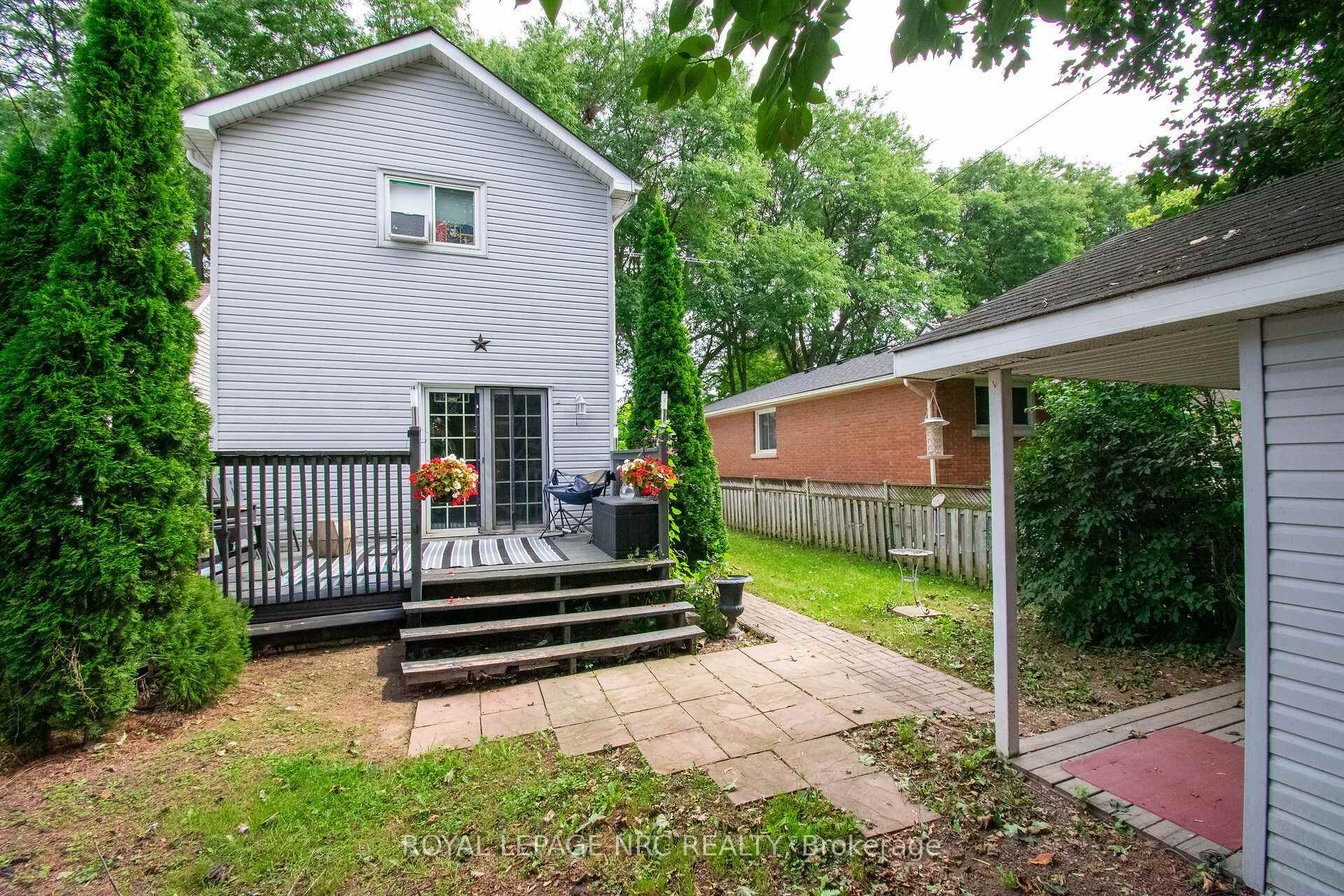 Photo 48 of 199 York Street, St. Catharines, Haig — HOMEH