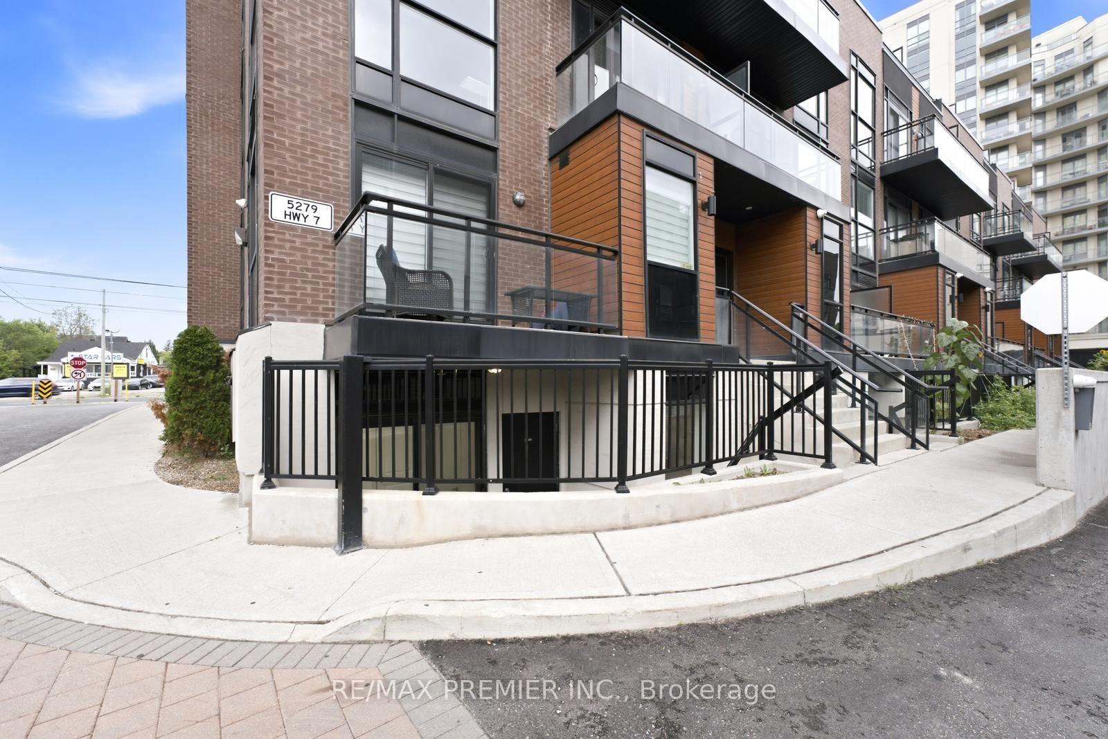 Photo 2 of Unit B-1401, 5279 Highway 7 Road, Vaughan, Vaughan Grove — HOMEH