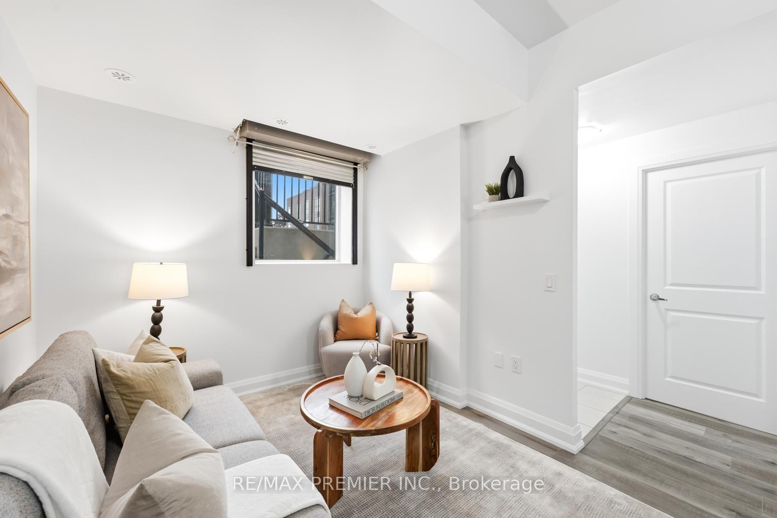 Photo 12 of Unit B-1401, 5279 Highway 7 Road, Vaughan, Vaughan Grove — HOMEH