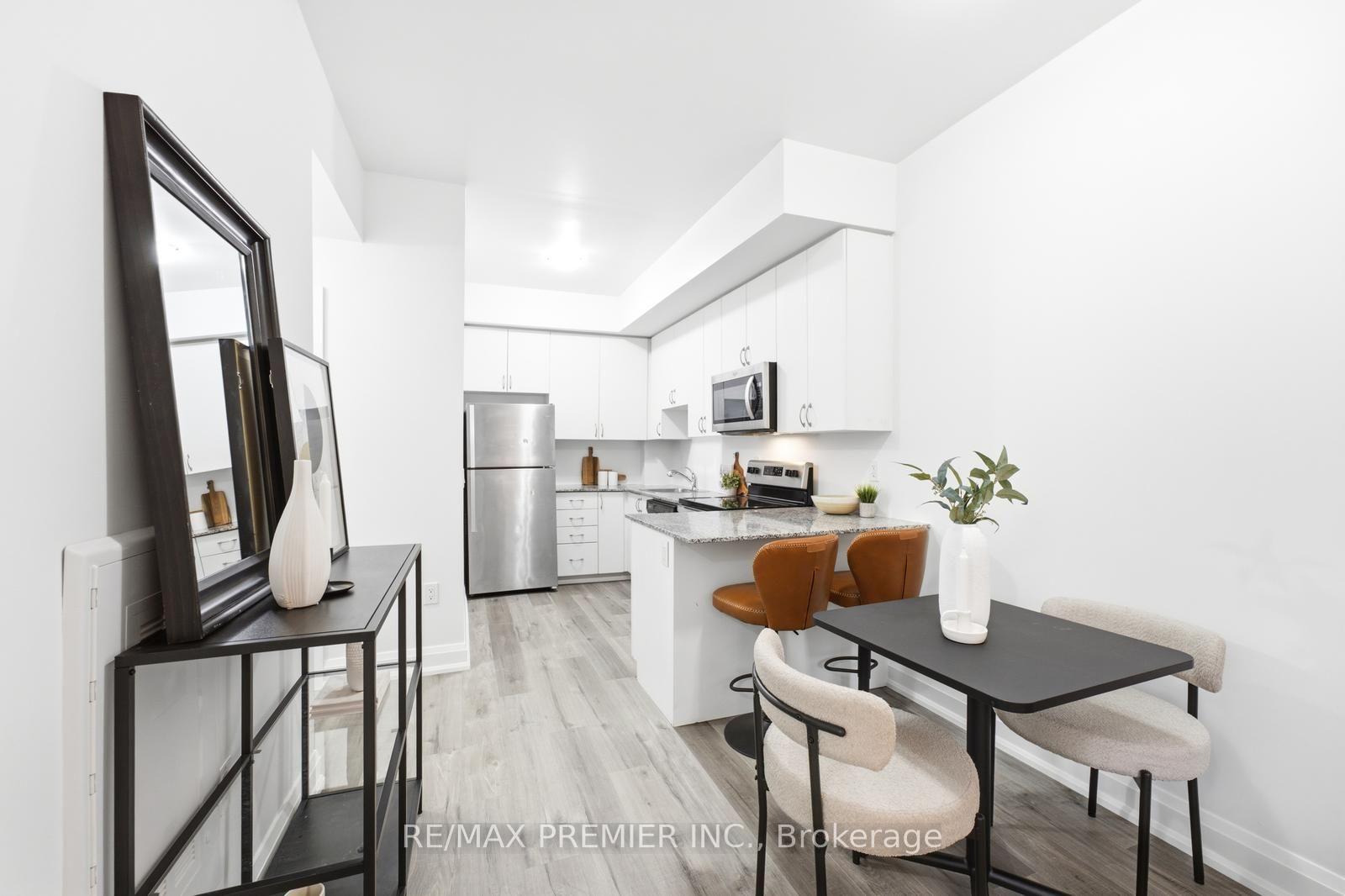 Photo 14 of Unit B-1401, 5279 Highway 7 Road, Vaughan, Vaughan Grove — HOMEH