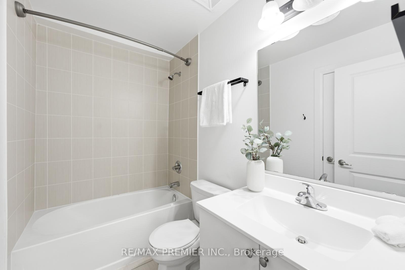 Photo 26 of Unit B-1401, 5279 Highway 7 Road, Vaughan, Vaughan Grove — HOMEH