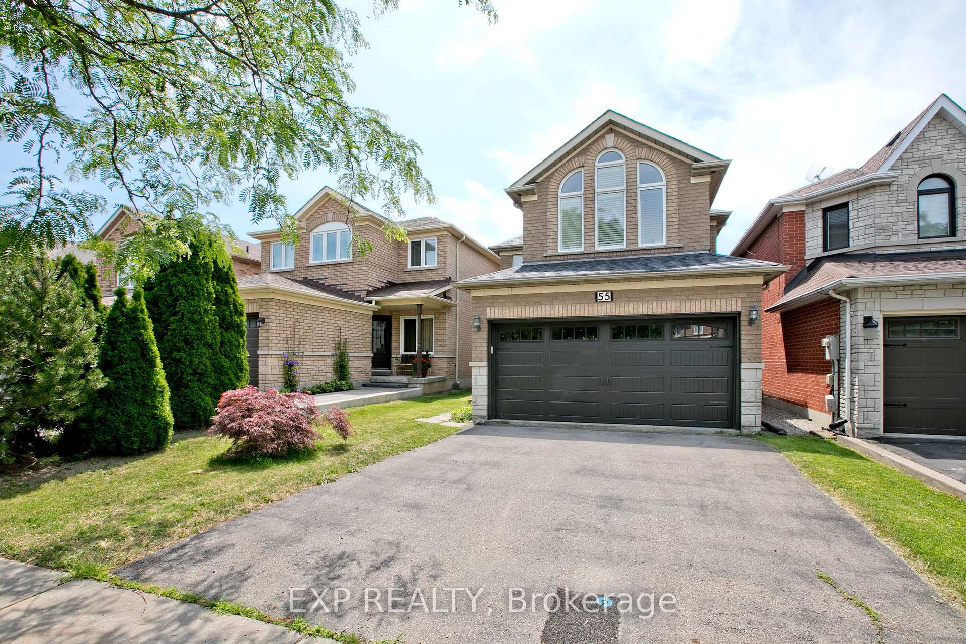 Photo 1 of 55 Sandway Crescent, Vaughan, Maple — HOMEH