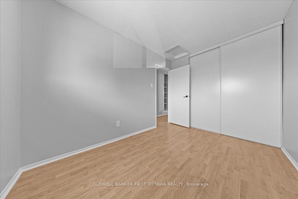 Photo 17 of 2701 Pimlico Crescent, Ottawa, Emerald Woods/Sawmill Creek — HOMEH