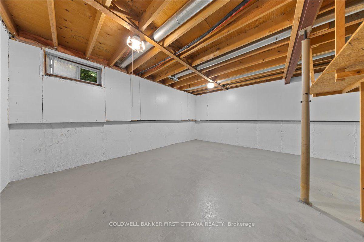 Photo 23 of 2701 Pimlico Crescent, Ottawa, Emerald Woods/Sawmill Creek — HOMEH
