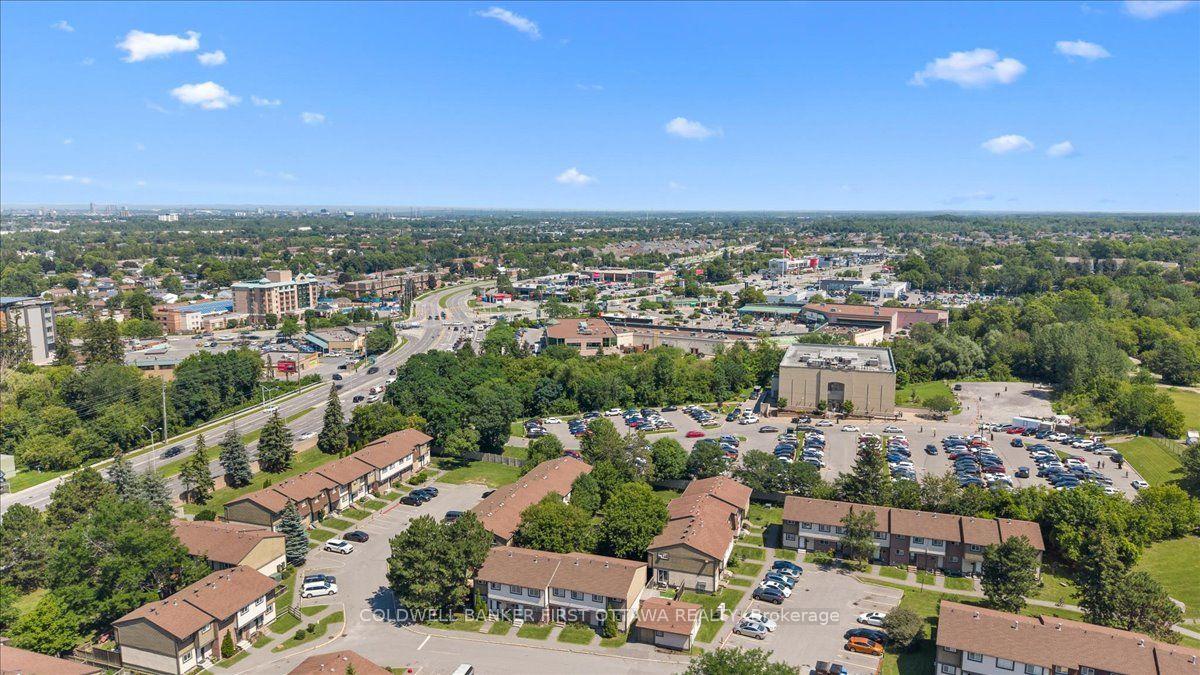 Photo 31 of 2701 Pimlico Crescent, Ottawa, Emerald Woods/Sawmill Creek — HOMEH