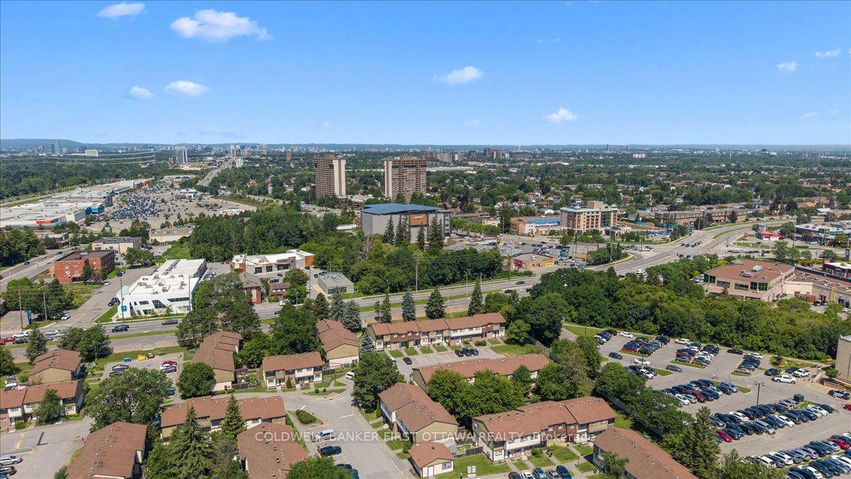 Photo 32 of 2701 Pimlico Crescent, Ottawa, Emerald Woods/Sawmill Creek — HOMEH