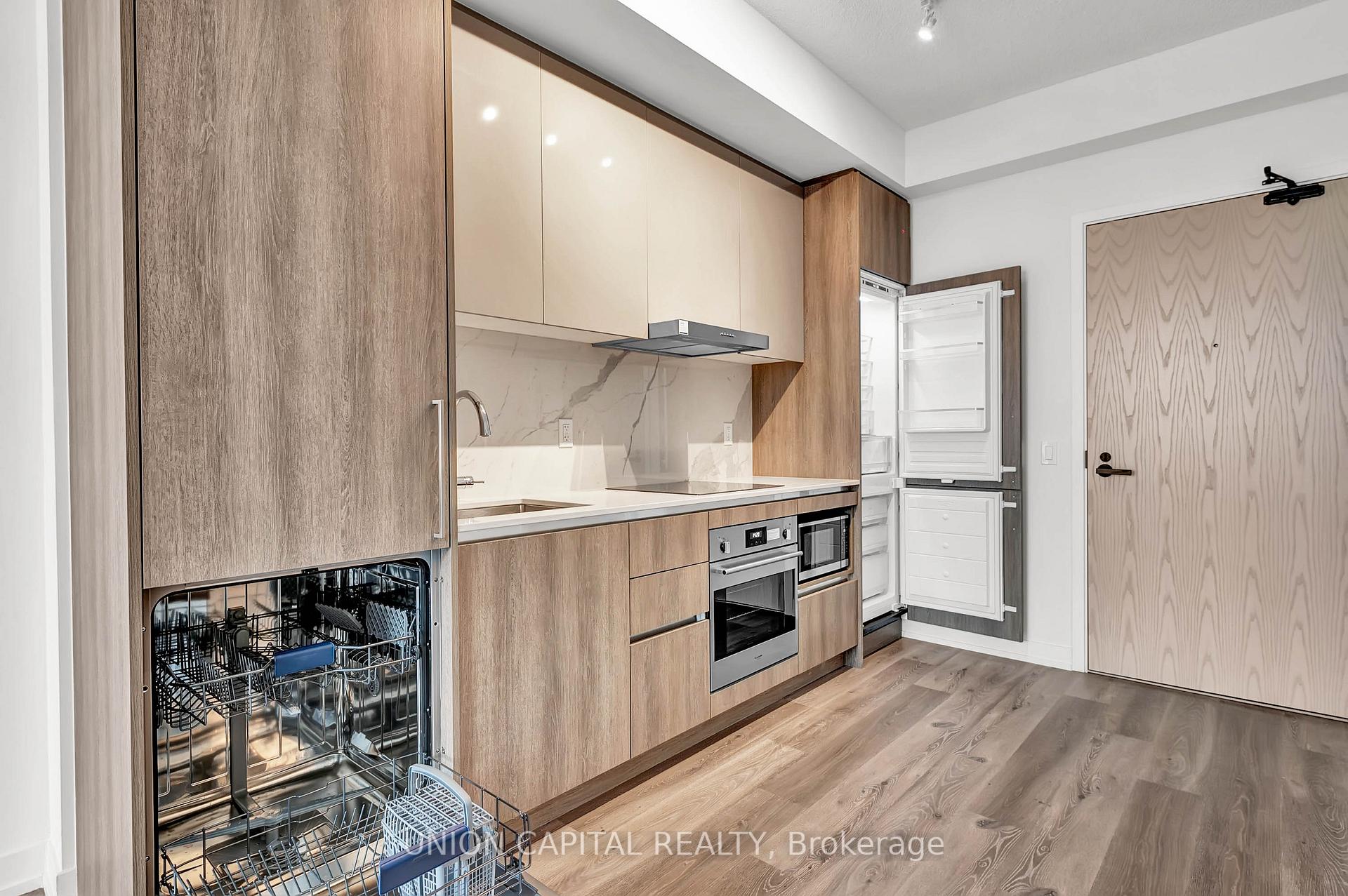 Photo 14 of Unit 1210, 225 Commerce Street, Vaughan, Vaughan Corporate Centre — HOMEH