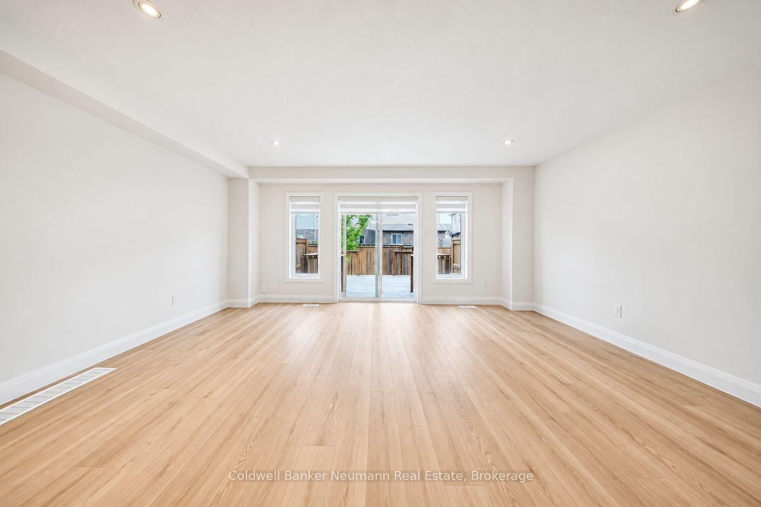 Photo 6 of Unit 4A, 145 South Creek Drive, Kitchener, Doon South — HOMEH