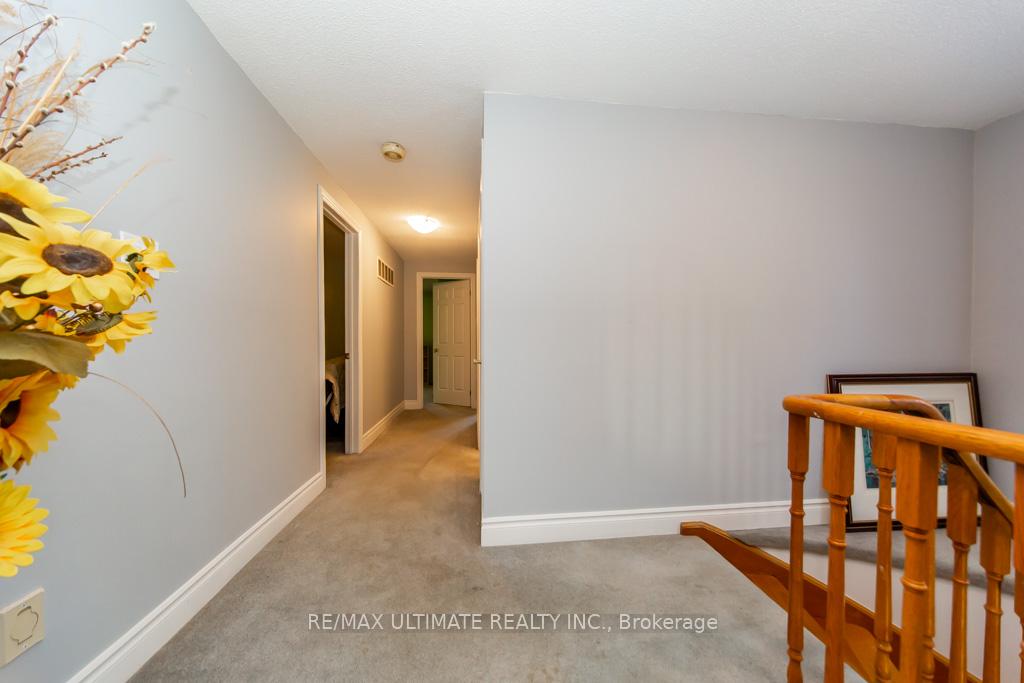 Photo 22 of 3 Aron Drive, Brampton, Fletcher's West — HOMEH