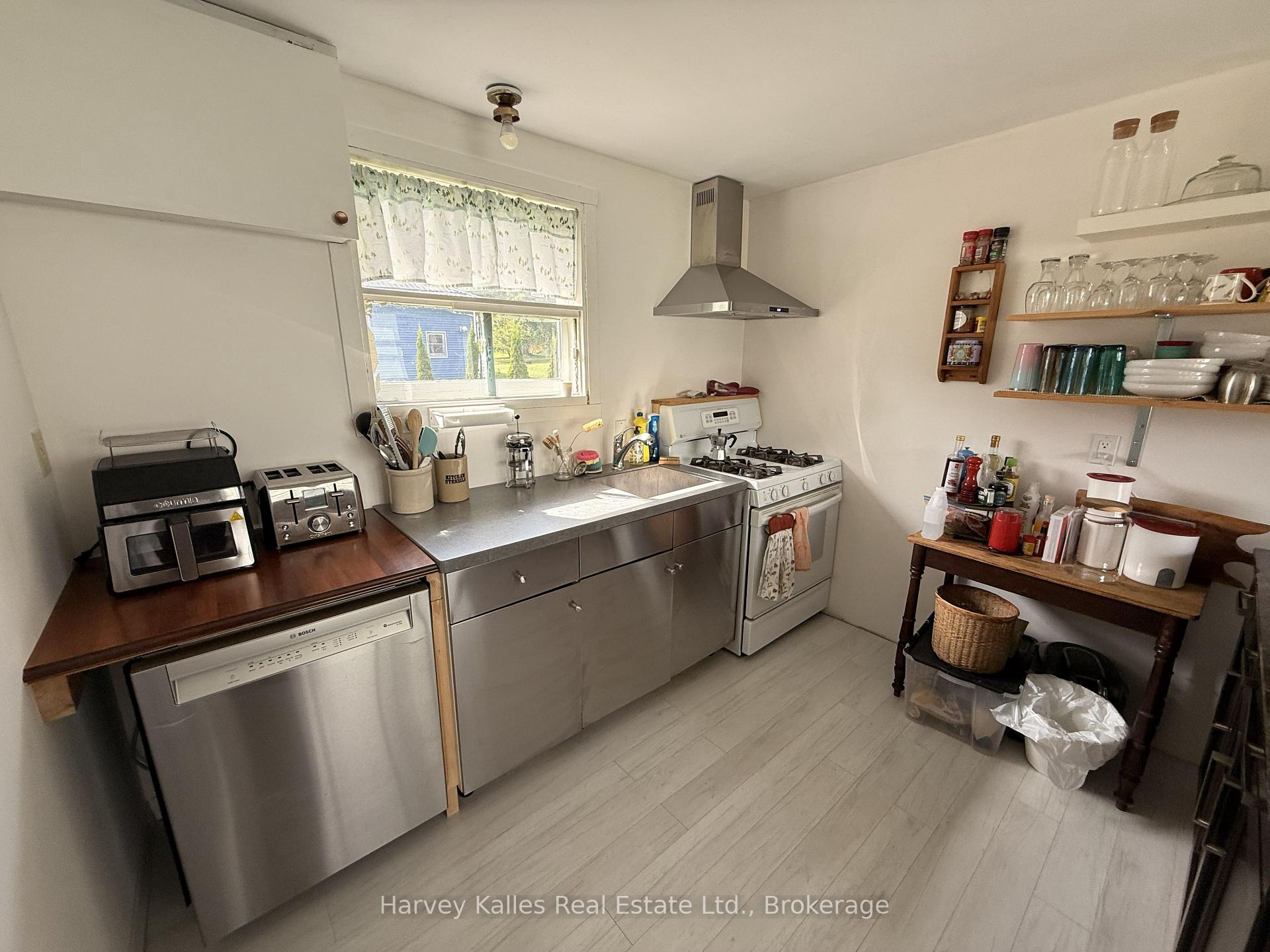Photo 5 of 90 Main Street, Prince Edward County, Wellington Ward — HOMEH
