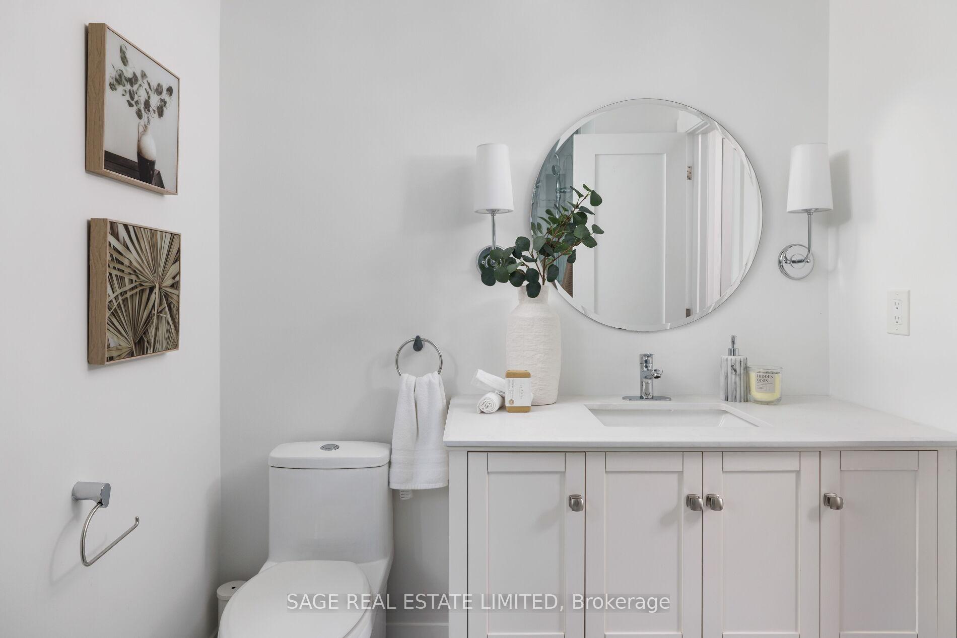 Photo 34 of 53 Wilgar Road, Etobicoke, Kingsway South — HOMEH