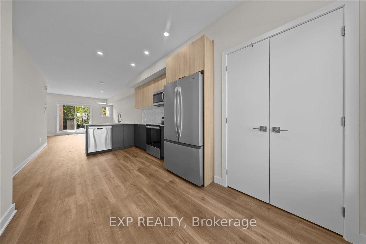 Photo 7 of 213 Antelope Private, Ottawa, Kanata - Morgan's Grant/South March — HOMEH