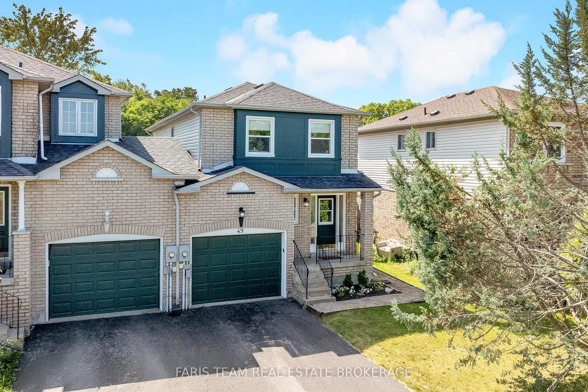 Photo 2 of 49 Cunningham Drive, Barrie, Ardagh — HOMEH