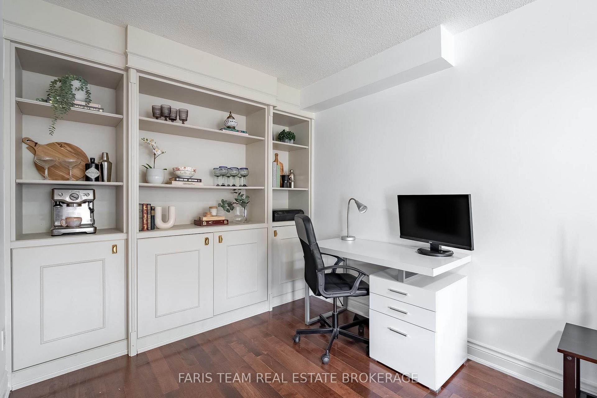 Photo 13 of 49 Cunningham Drive, Barrie, Ardagh — HOMEH
