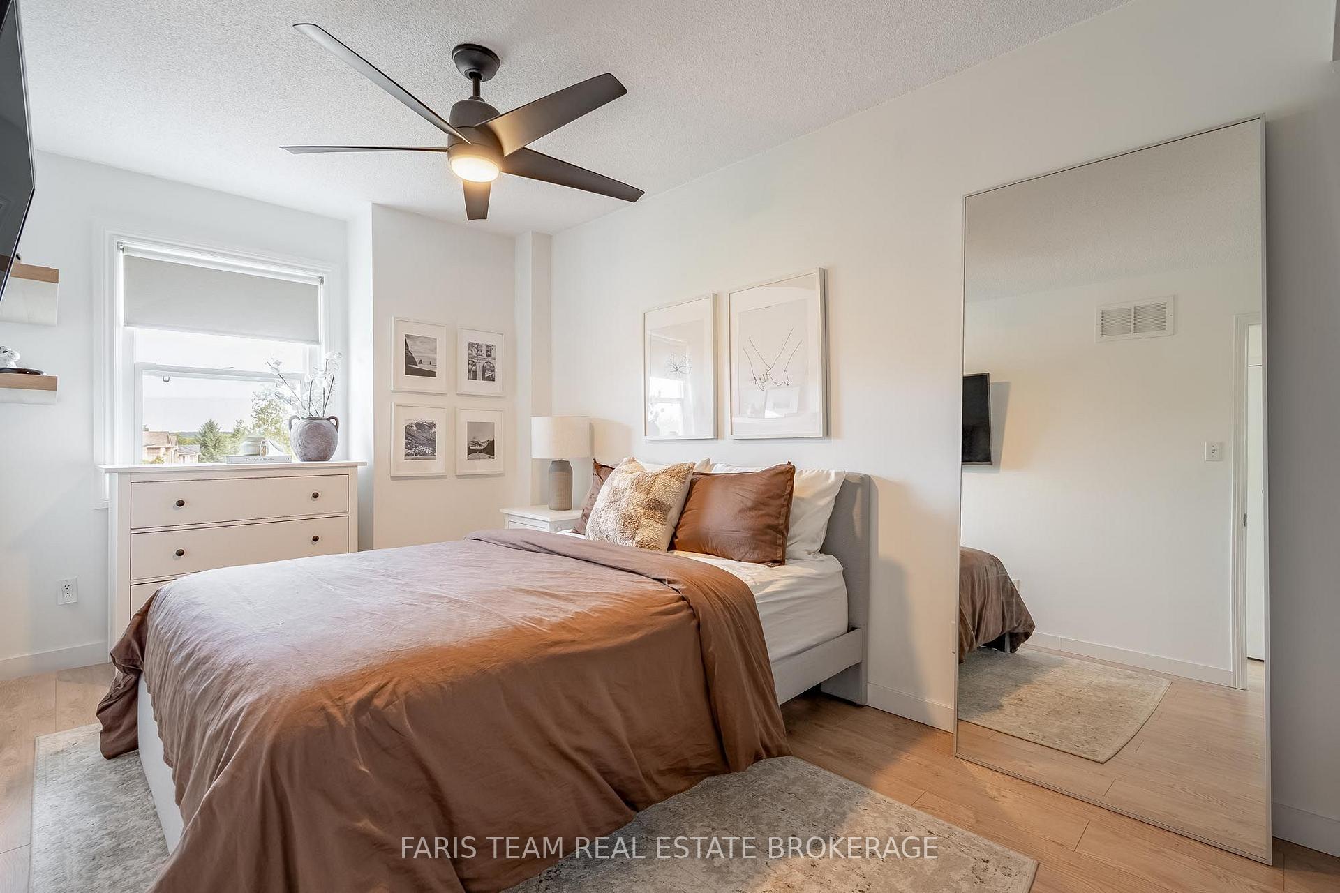 Photo 19 of 49 Cunningham Drive, Barrie, Ardagh — HOMEH