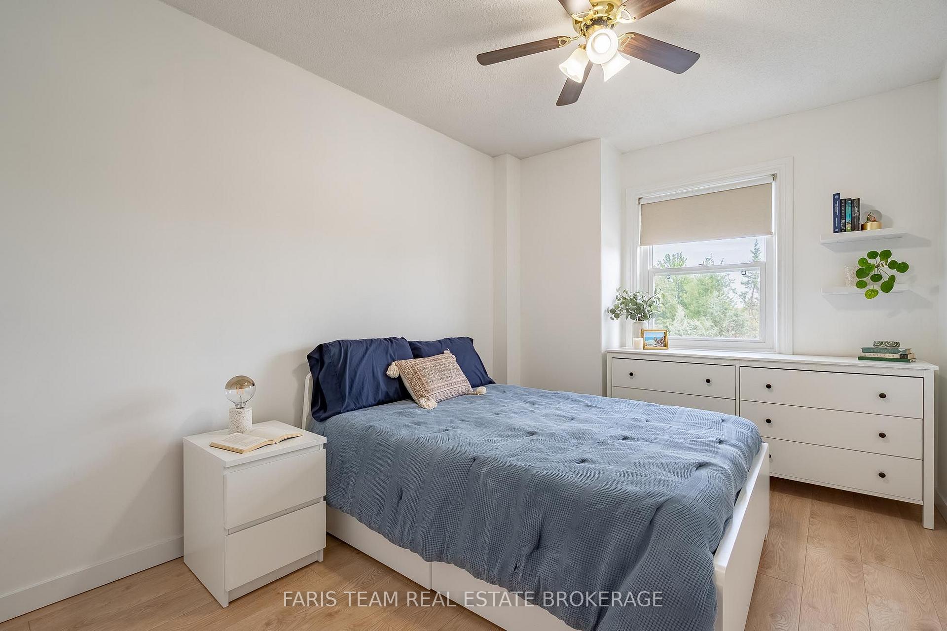Photo 20 of 49 Cunningham Drive, Barrie, Ardagh — HOMEH