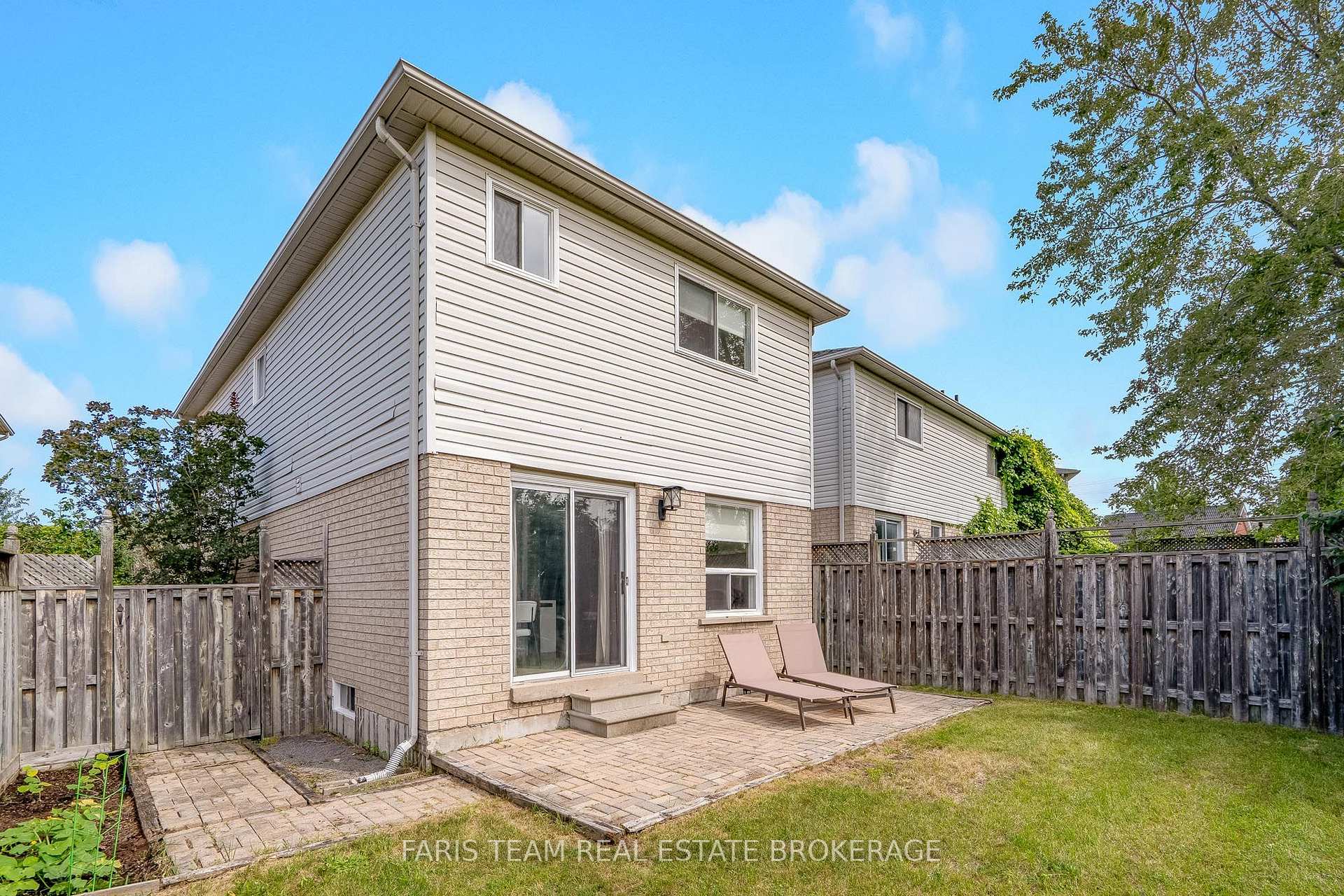 Photo 25 of 49 Cunningham Drive, Barrie, Ardagh — HOMEH