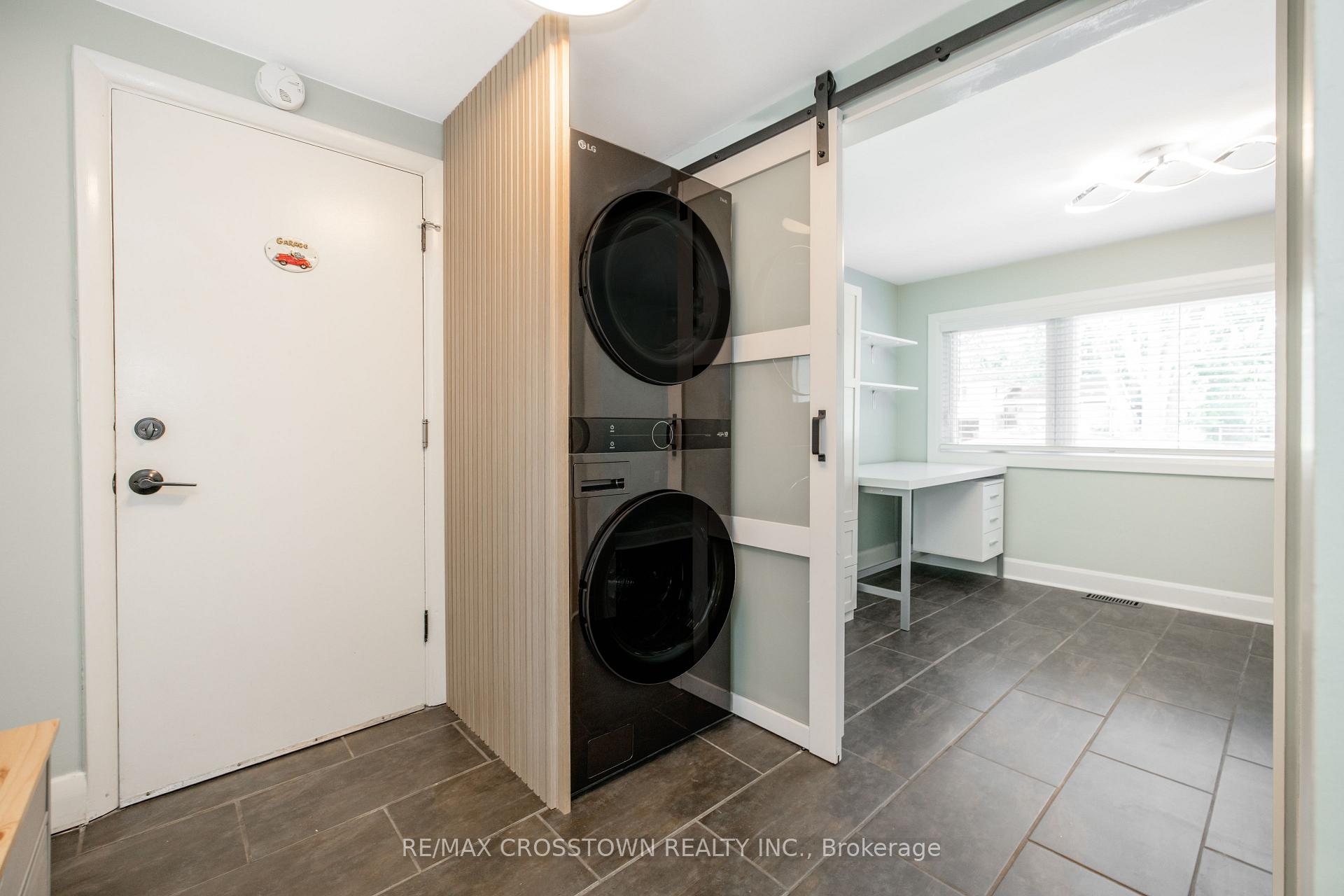 Photo 27 of 11 Castle Drive, Barrie, Sunnidale — HOMEH