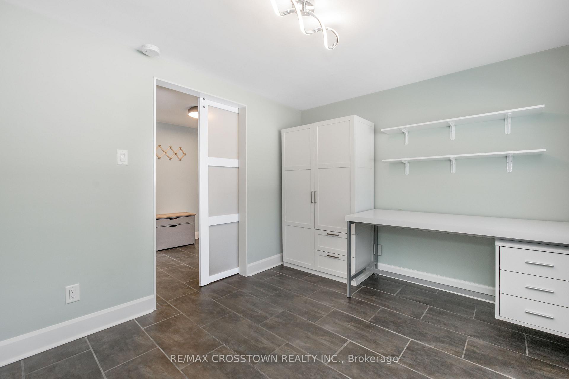 Photo 30 of 11 Castle Drive, Barrie, Sunnidale — HOMEH