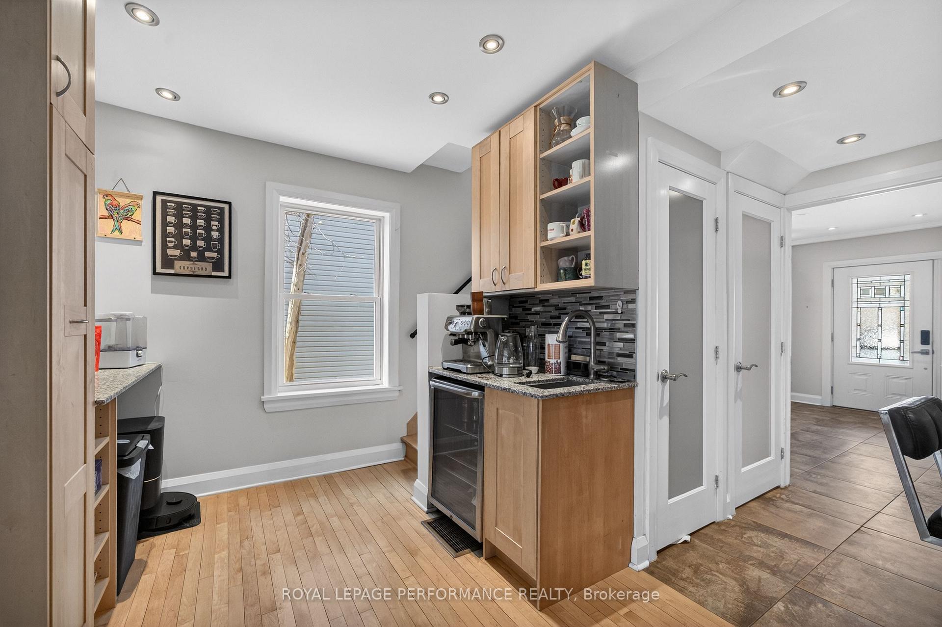 Photo 13 of 324 Duncairn Avenue, Ottawa, Westboro/Hampton Park — HOMEH