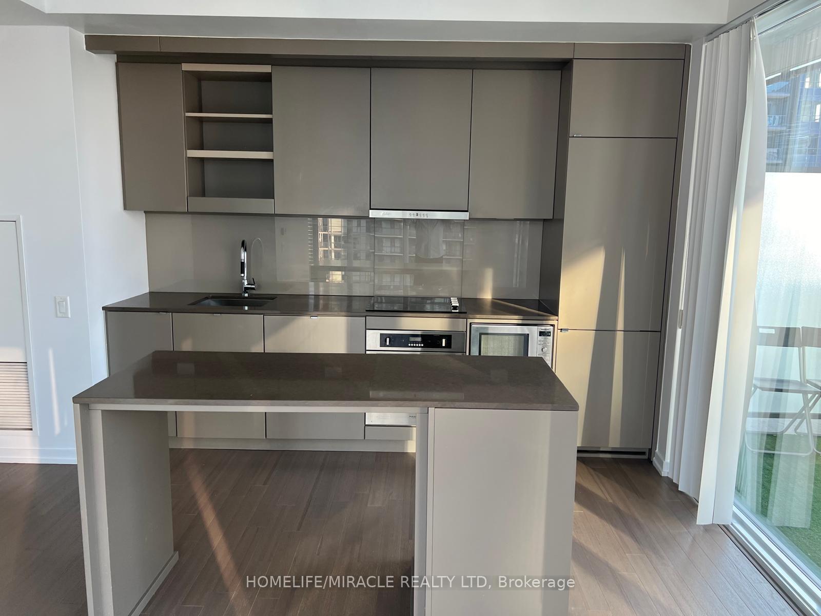 Photo 5 of Unit 3103, 101 Peter Street W, Toronto, Waterfront Communities — HOMEH