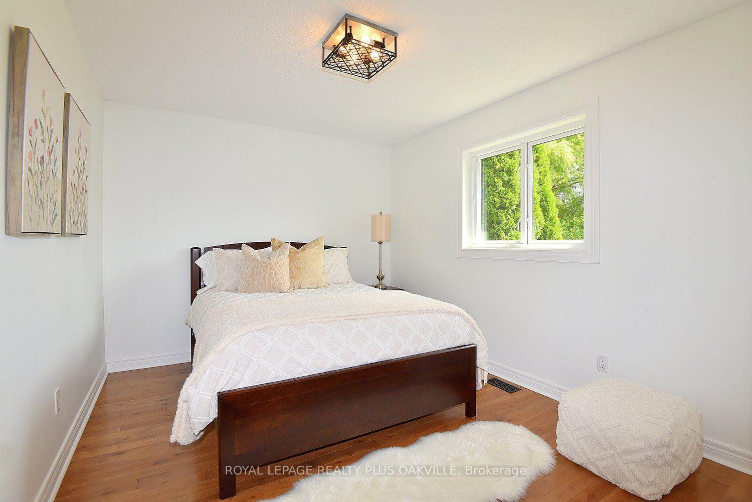 Photo 38 of 546 Sandcherry Drive, Burlington, Bayview — HOMEH