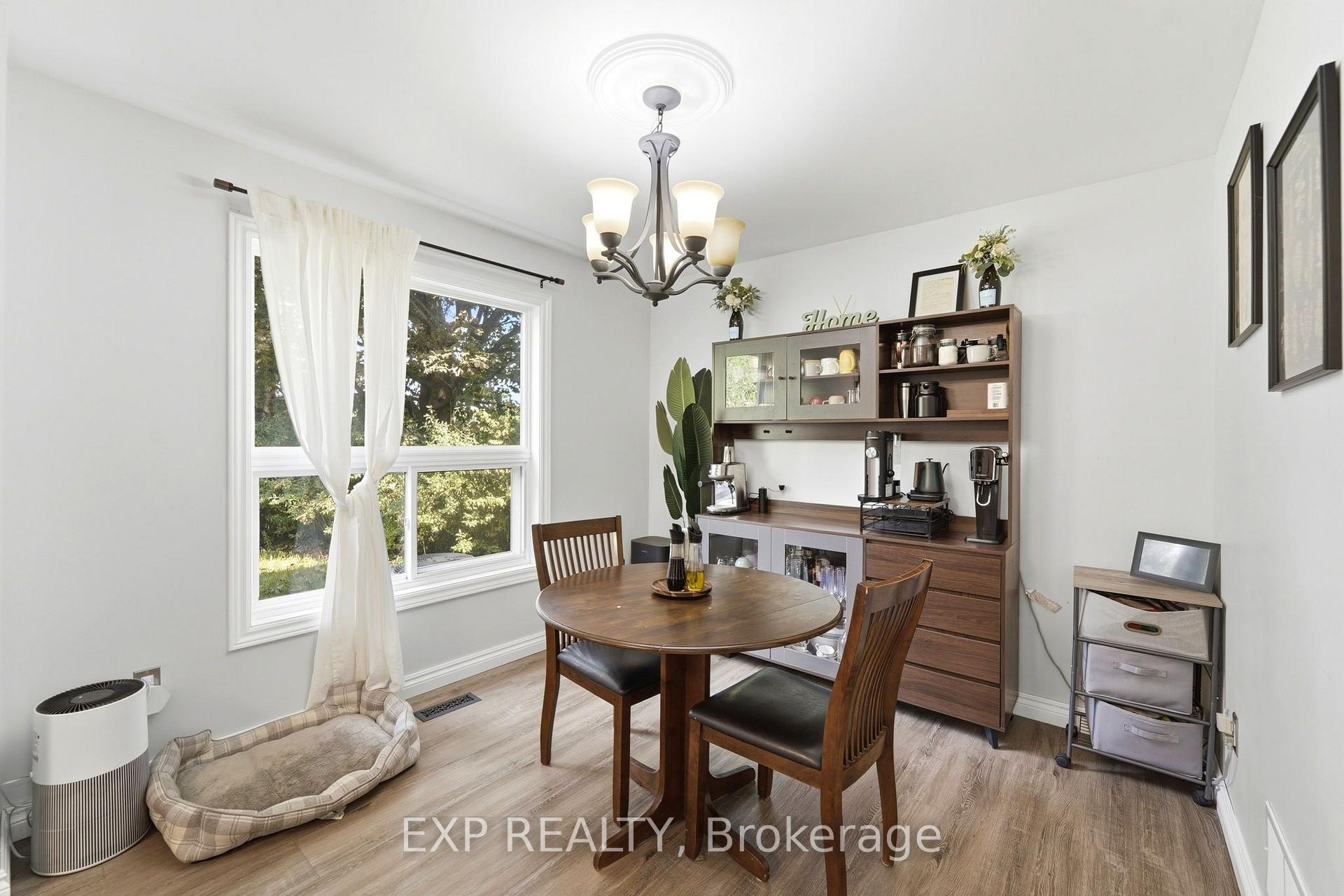 Photo 16 of 14 Hedge Lawn Drive, Grimsby, Grimsby East — HOMEH