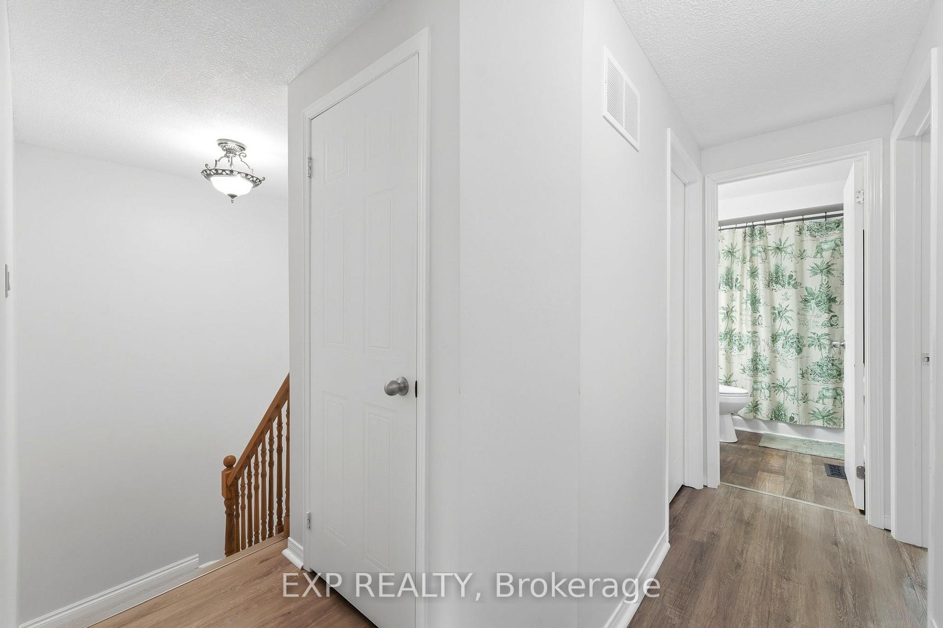 Photo 19 of 14 Hedge Lawn Drive, Grimsby, Grimsby East — HOMEH