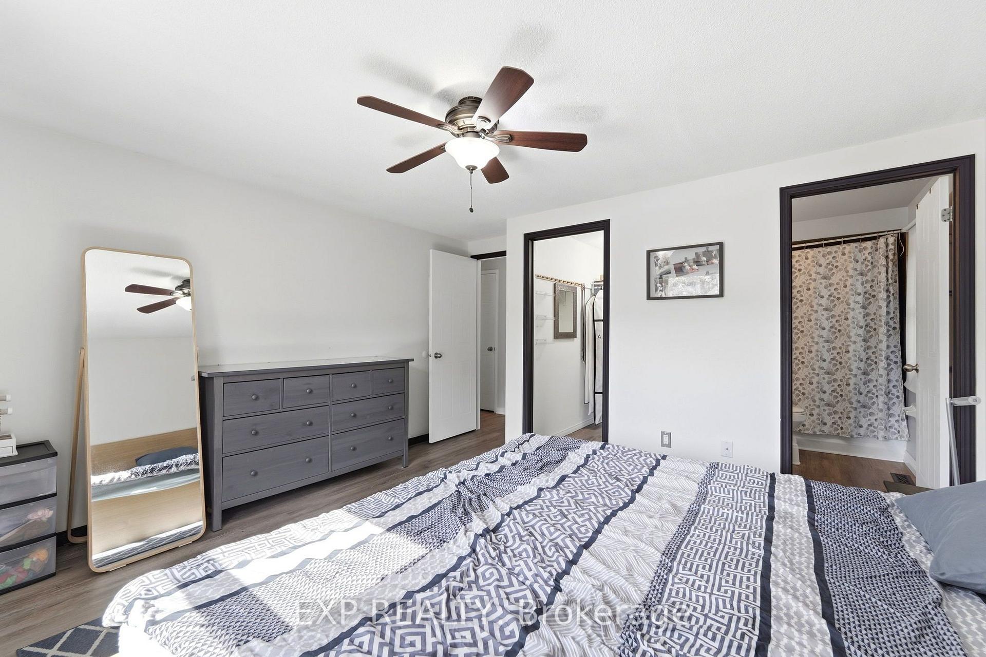 Photo 23 of 14 Hedge Lawn Drive, Grimsby, Grimsby East — HOMEH