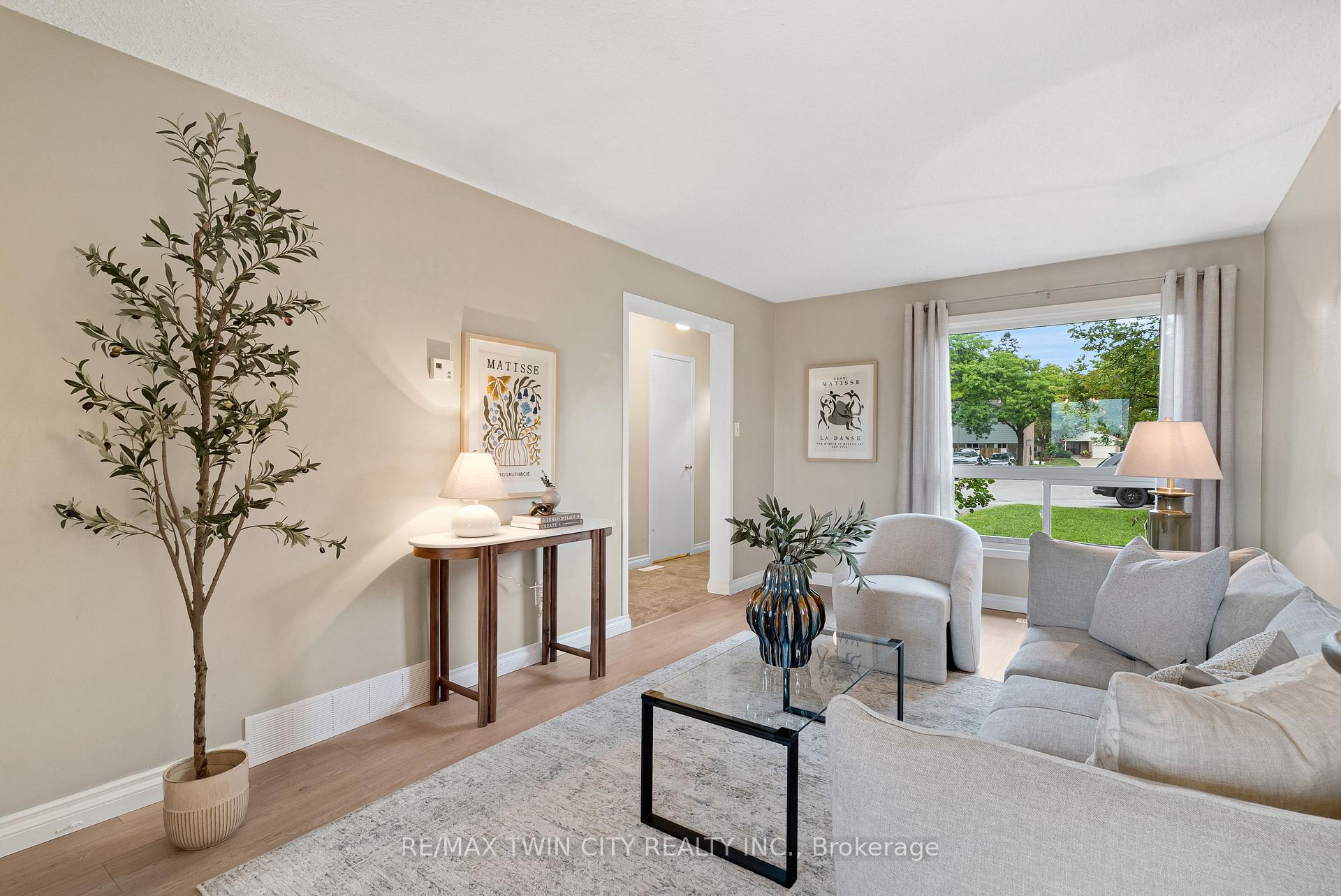 Photo 7 of Unit 23, 25 Upper Canada Drive, Kitchener, Pioneer Park — HOMEH