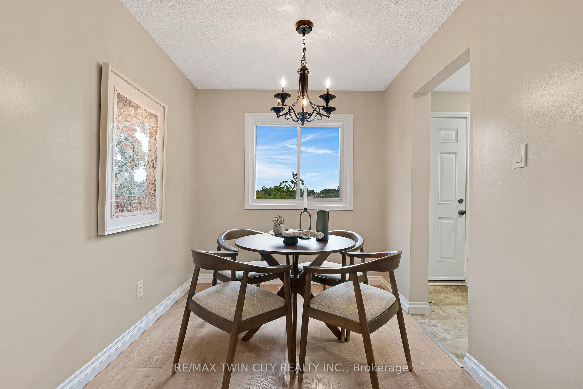 Photo 9 of Unit 23, 25 Upper Canada Drive, Kitchener, Pioneer Park — HOMEH