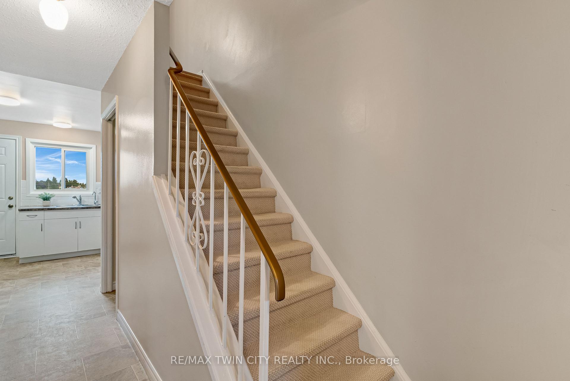 Photo 18 of Unit 23, 25 Upper Canada Drive, Kitchener, Pioneer Park — HOMEH